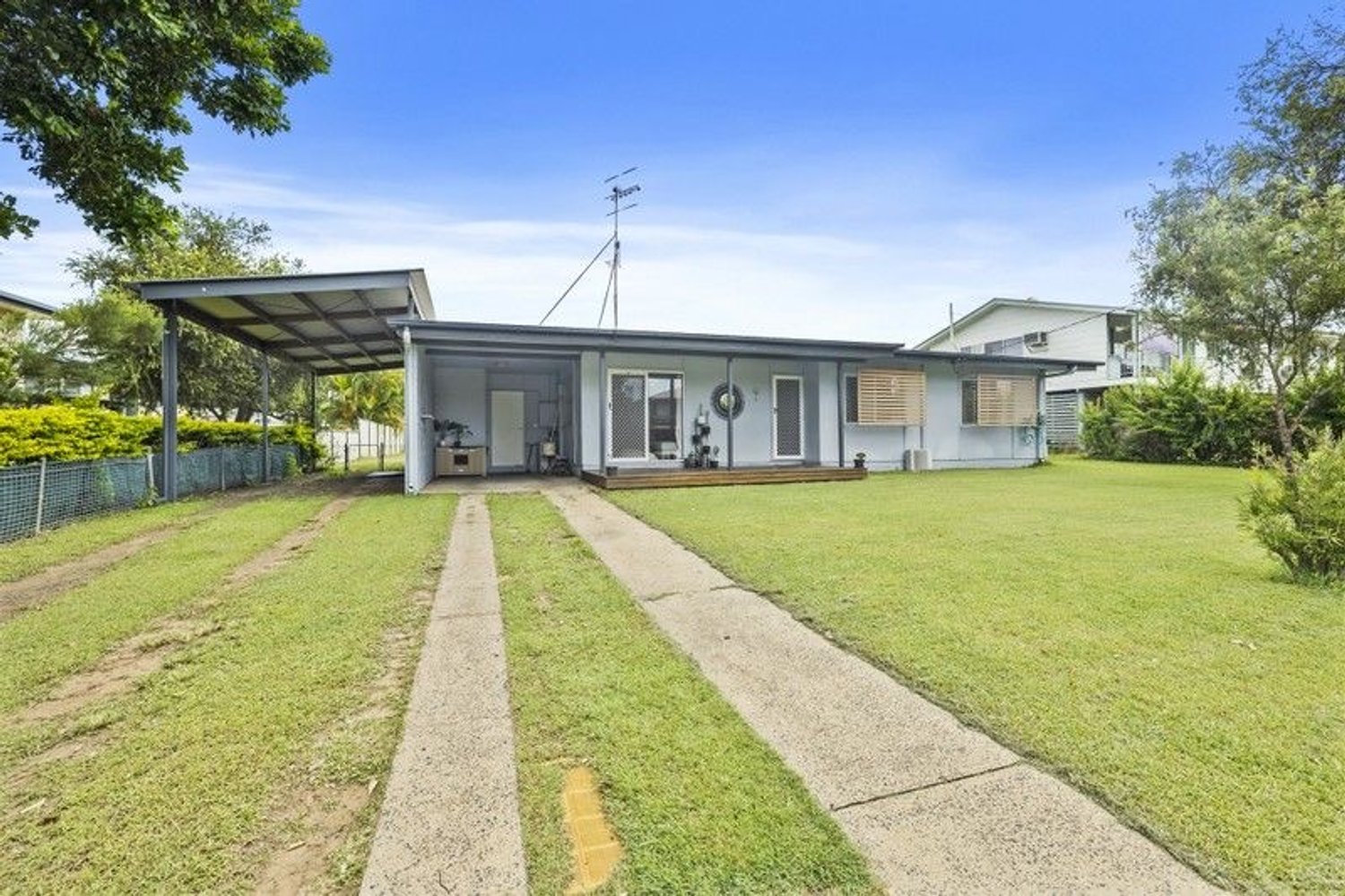 22 MIDDLE Crescent, Dysart For Sale by Infinity Property Specialists - image 2