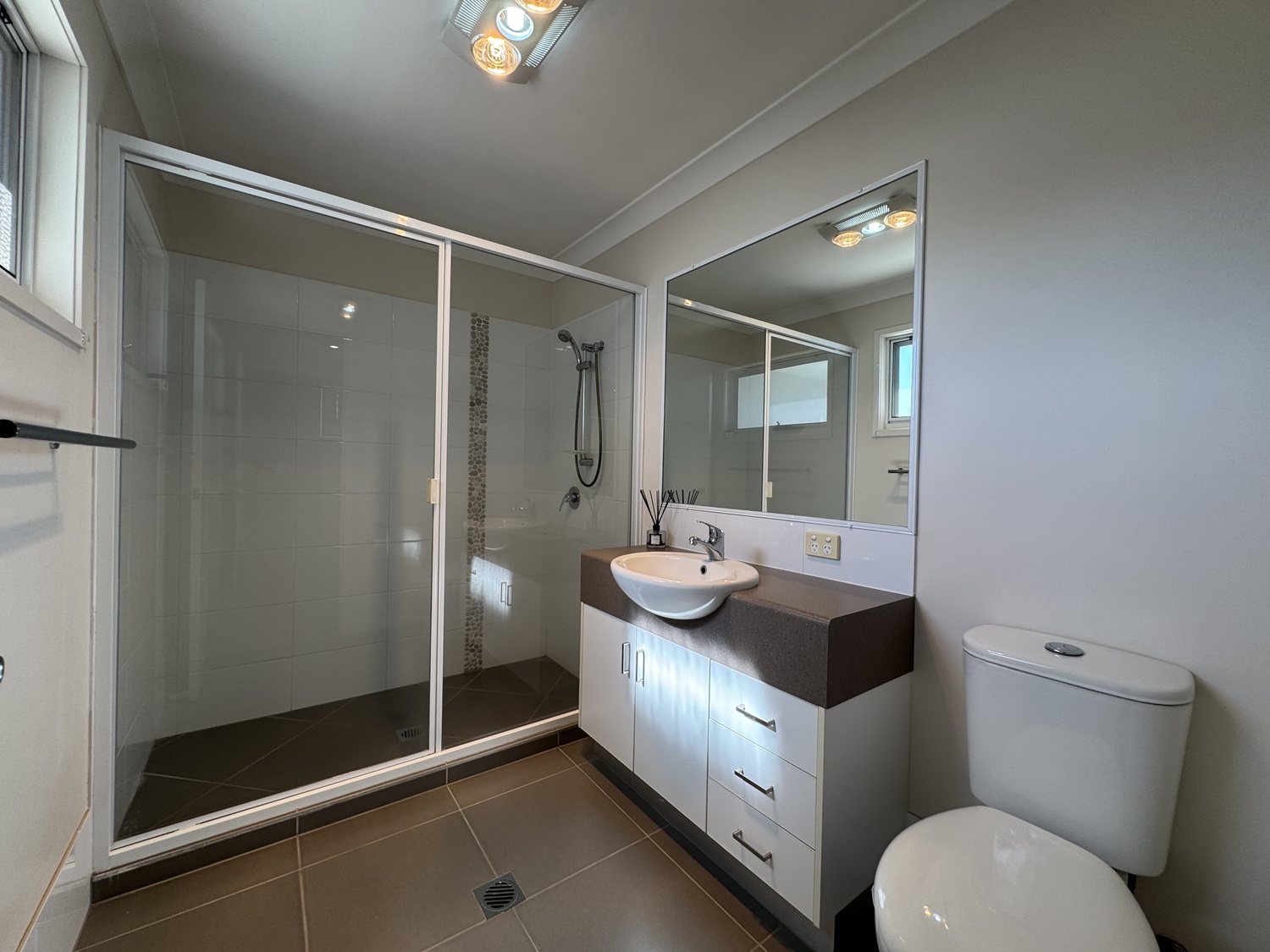 2/19 OXLEY Drive, Moranbah Sold by Infinity Property Specialists - image 7