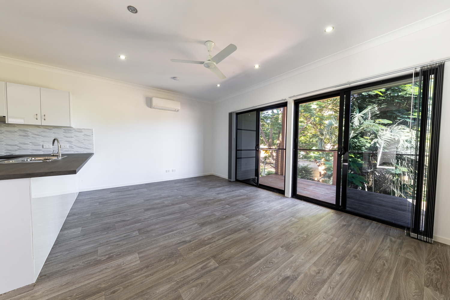 1, 2 And 3 /40 LEICHHARDT Drive, Moranbah For Sale by Infinity Property Specialists - image 4
