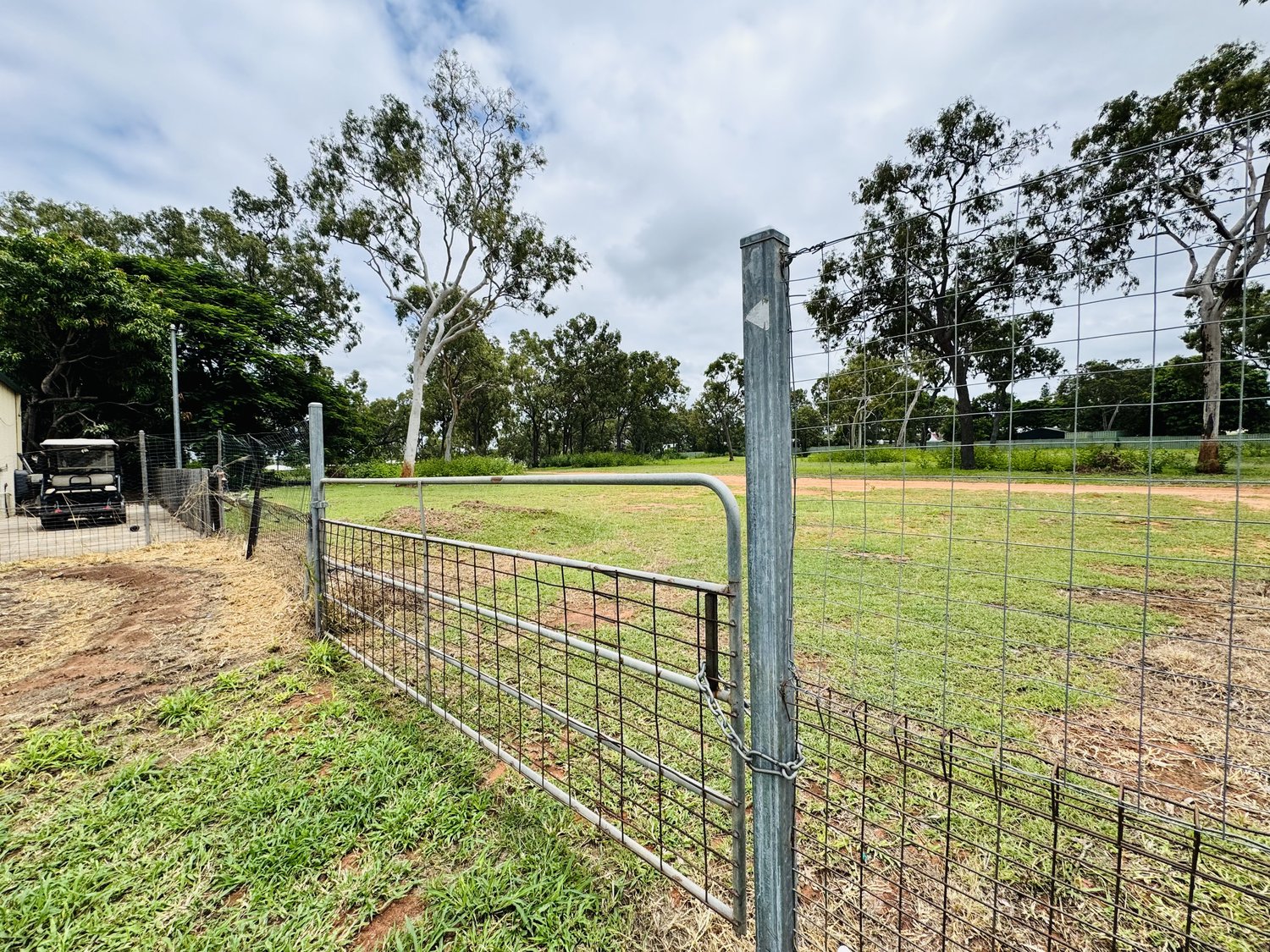 9 FORREST Drive, Moranbah For Lease by Infinity Property Specialists - image 6