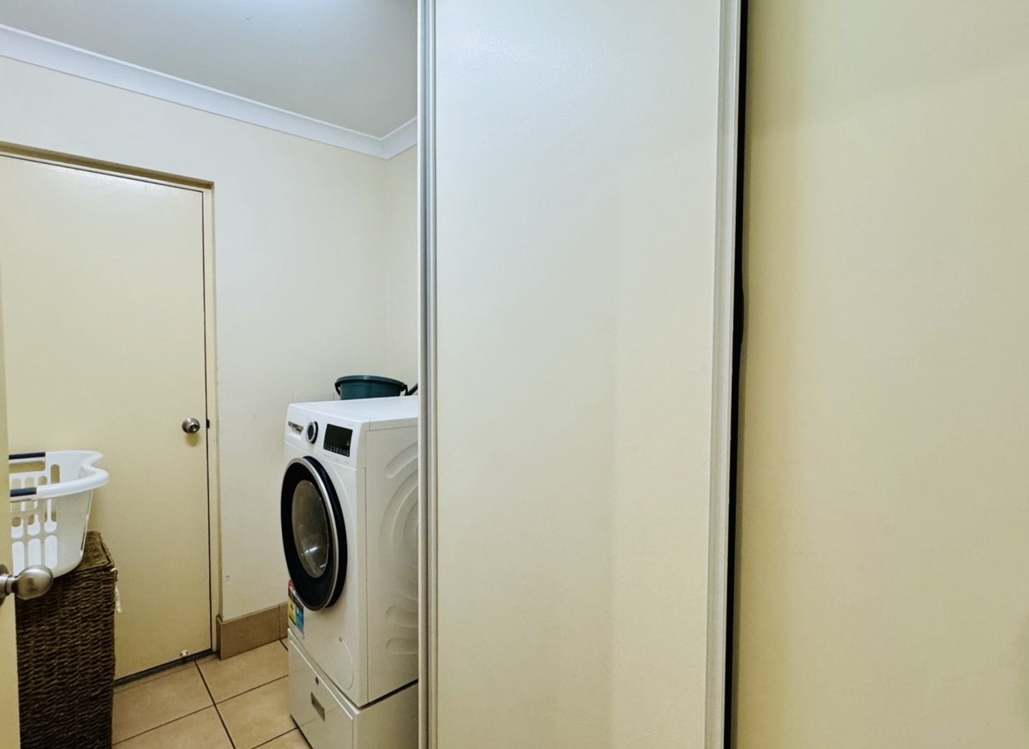 76 CLEMENTS Street, Moranbah For Sale by Infinity Property Specialists - image 11