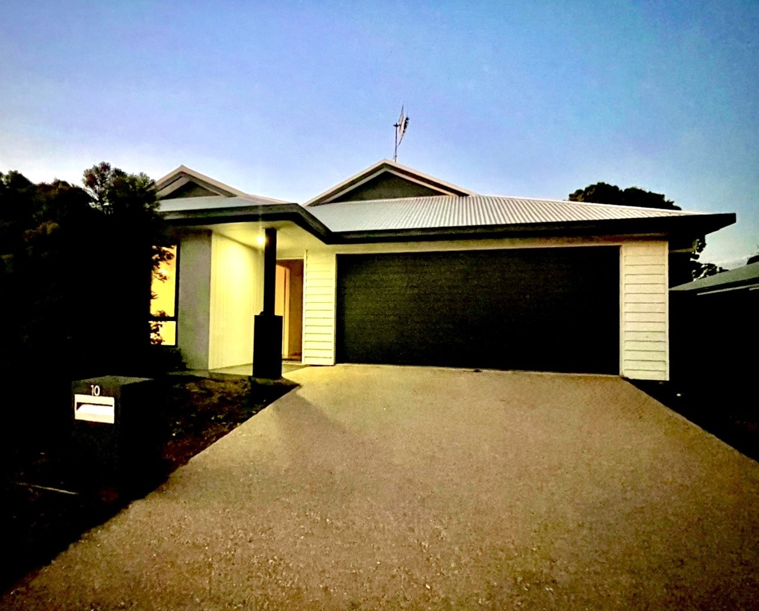 10 BUSHLARK Drive, Moranbah Sold by Infinity Property Specialists