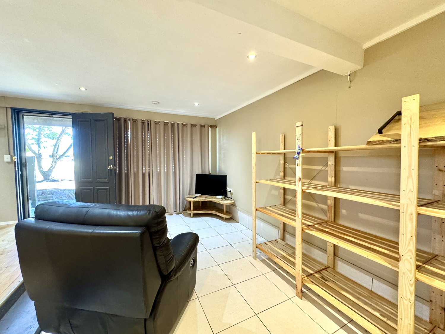 15 BRADMAN Street, Moranbah Sold by Infinity Property Specialists - image 14