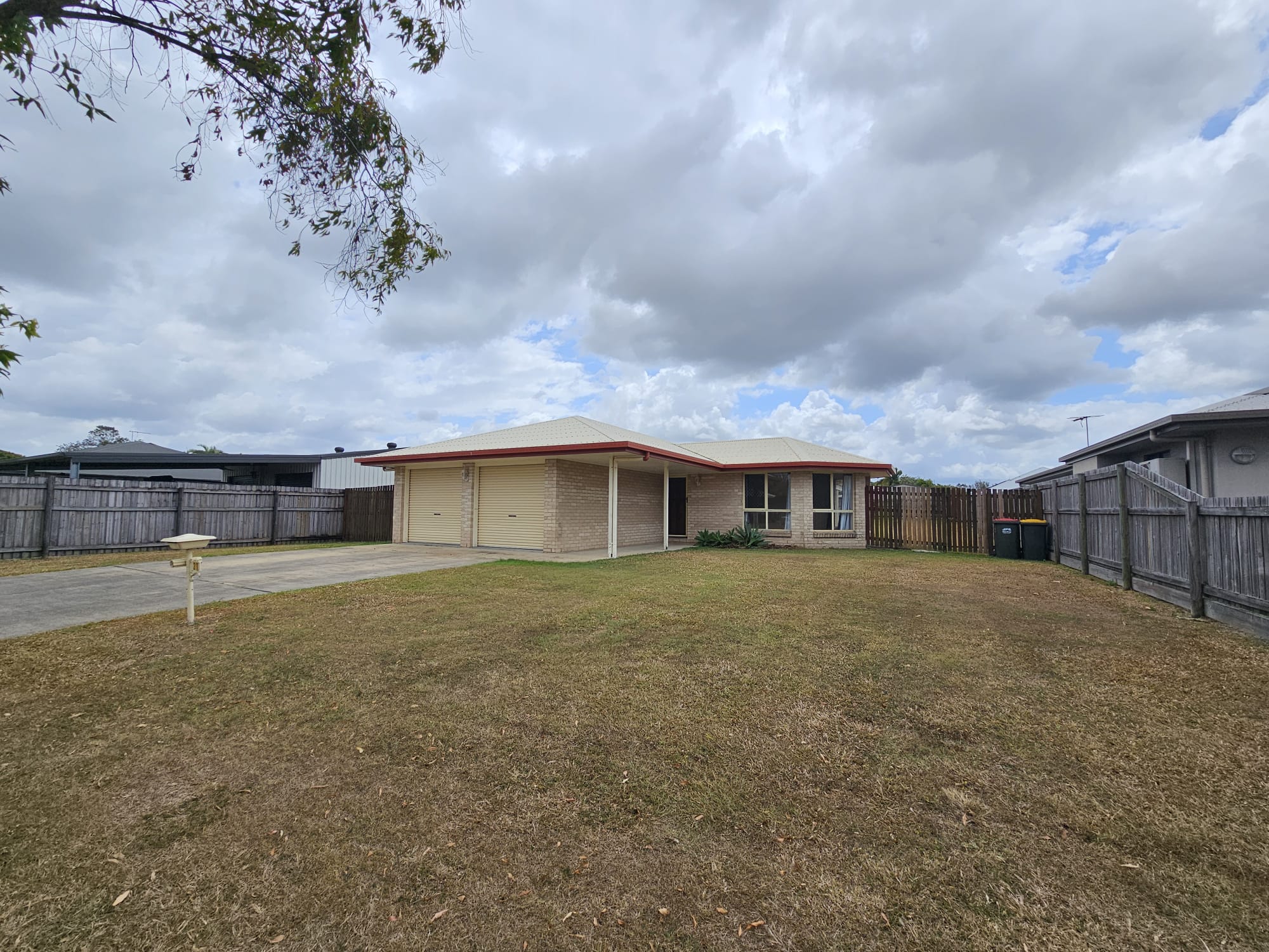 Beautiful Family Home in Marian  Spacious & MoveIn Ready