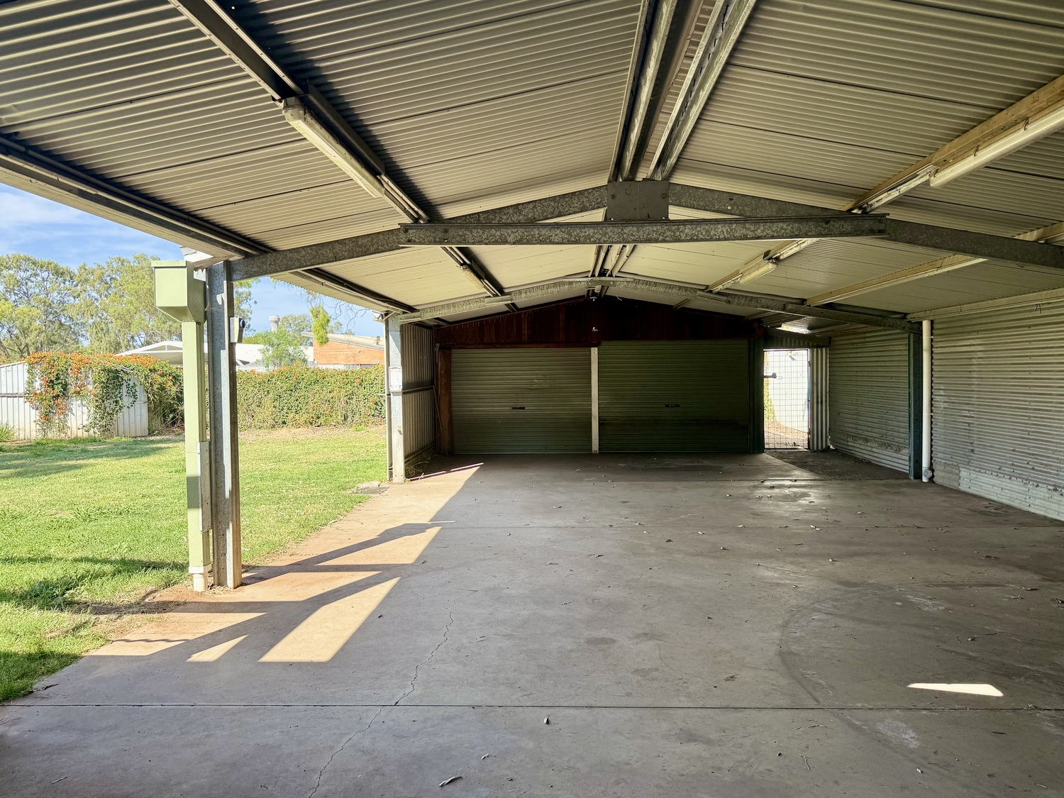 6 WATKINS Street, Moranbah Sold by Infinity Property Specialists - image 2
