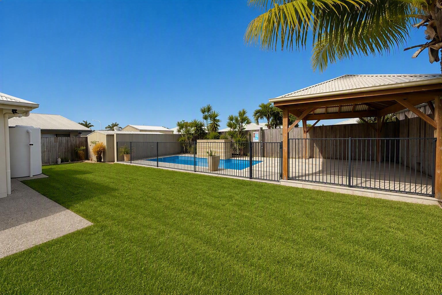 Executive Rental  3 Phoenix Crescent, Rural View QLD 4740