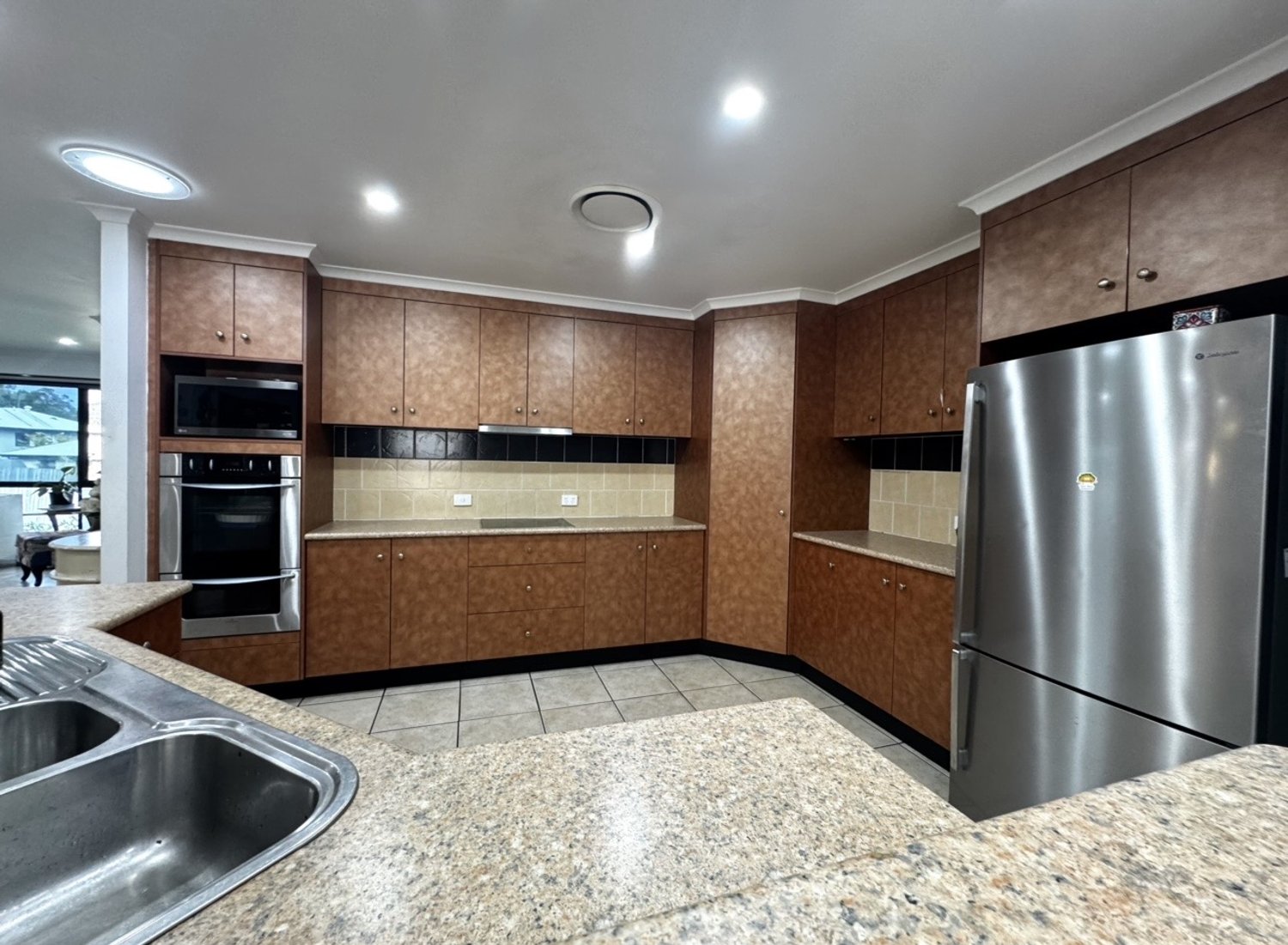54 GROSVENOR Drive, Moranbah For Sale by Infinity Property Specialists - image 7