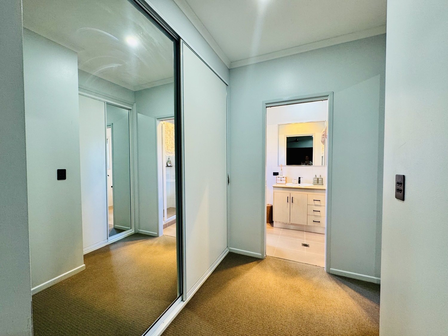 13 FLIGHT Drive, Moranbah Sold by Infinity Property Specialists - image 10