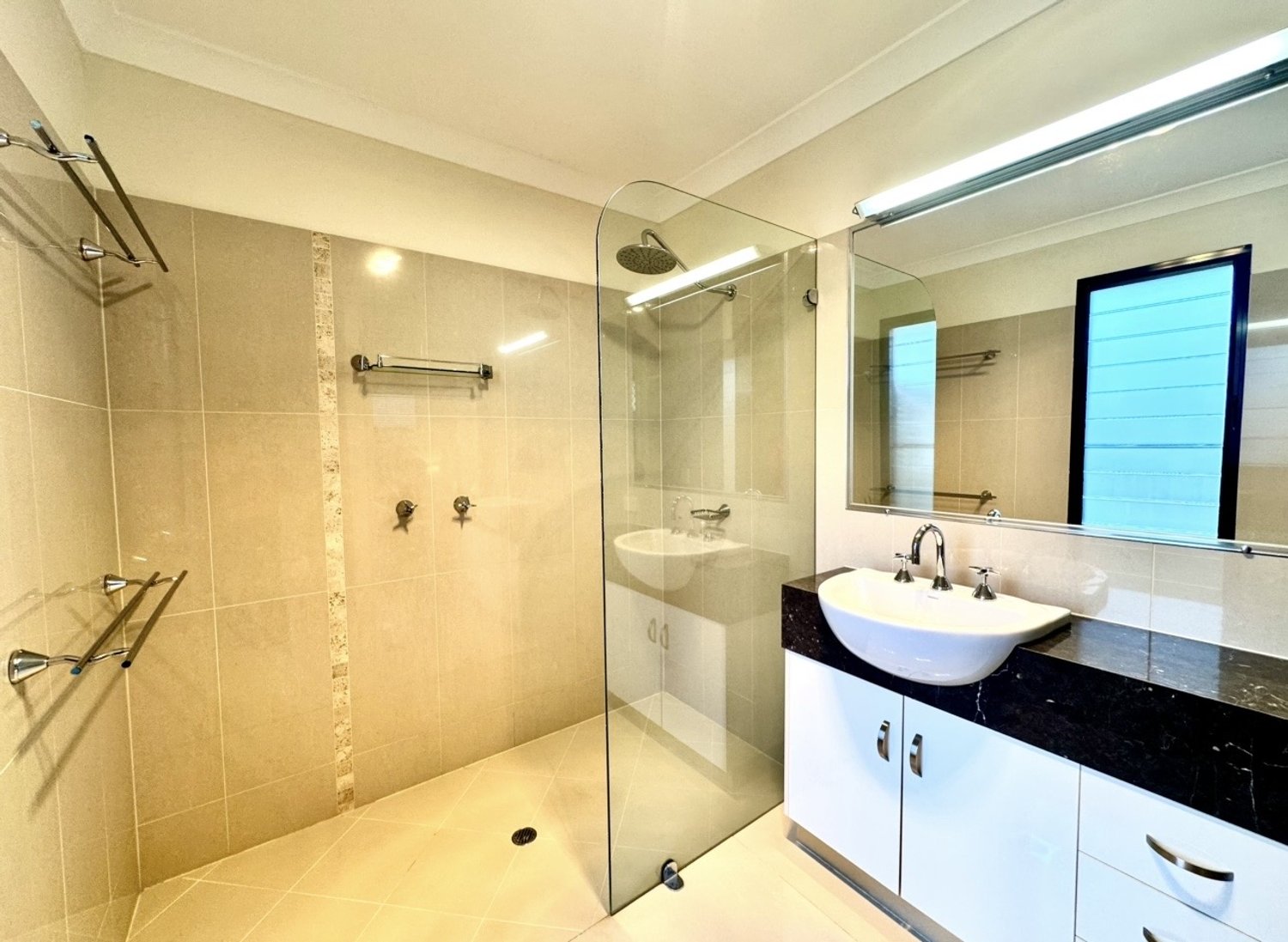 2/98 GROSVENOR Drive, Moranbah For Sale by Infinity Property Specialists - image 11