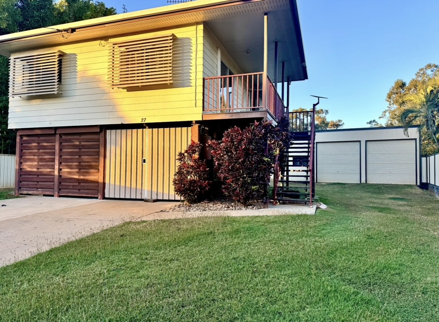 27  GOOLAGONG Crescent, Moranbah For Sale by Infinity Property Specialists - image 2