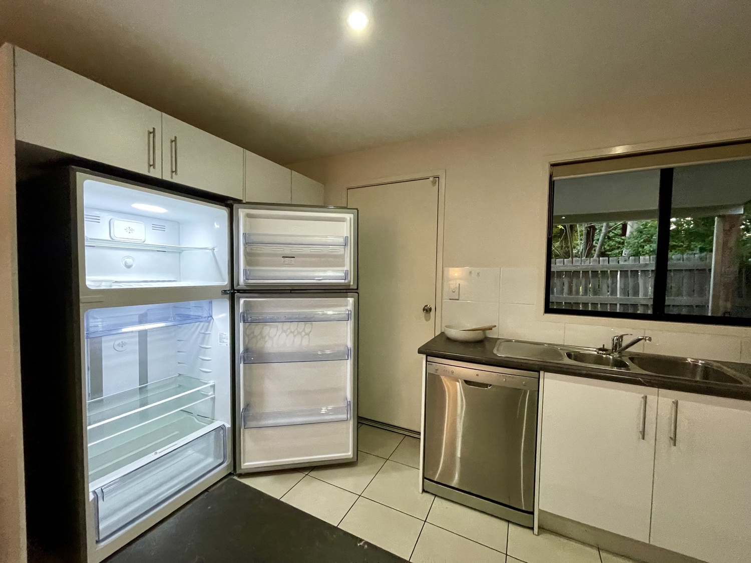 1, 2, 3/35 FLINDERS Drive, Moranbah Sold by Infinity Property Specialists - image 9
