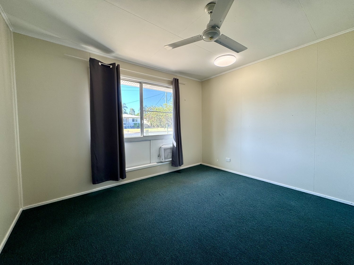 2 CONNOR Drive, Moranbah Leased by Infinity Property Specialists - image 10