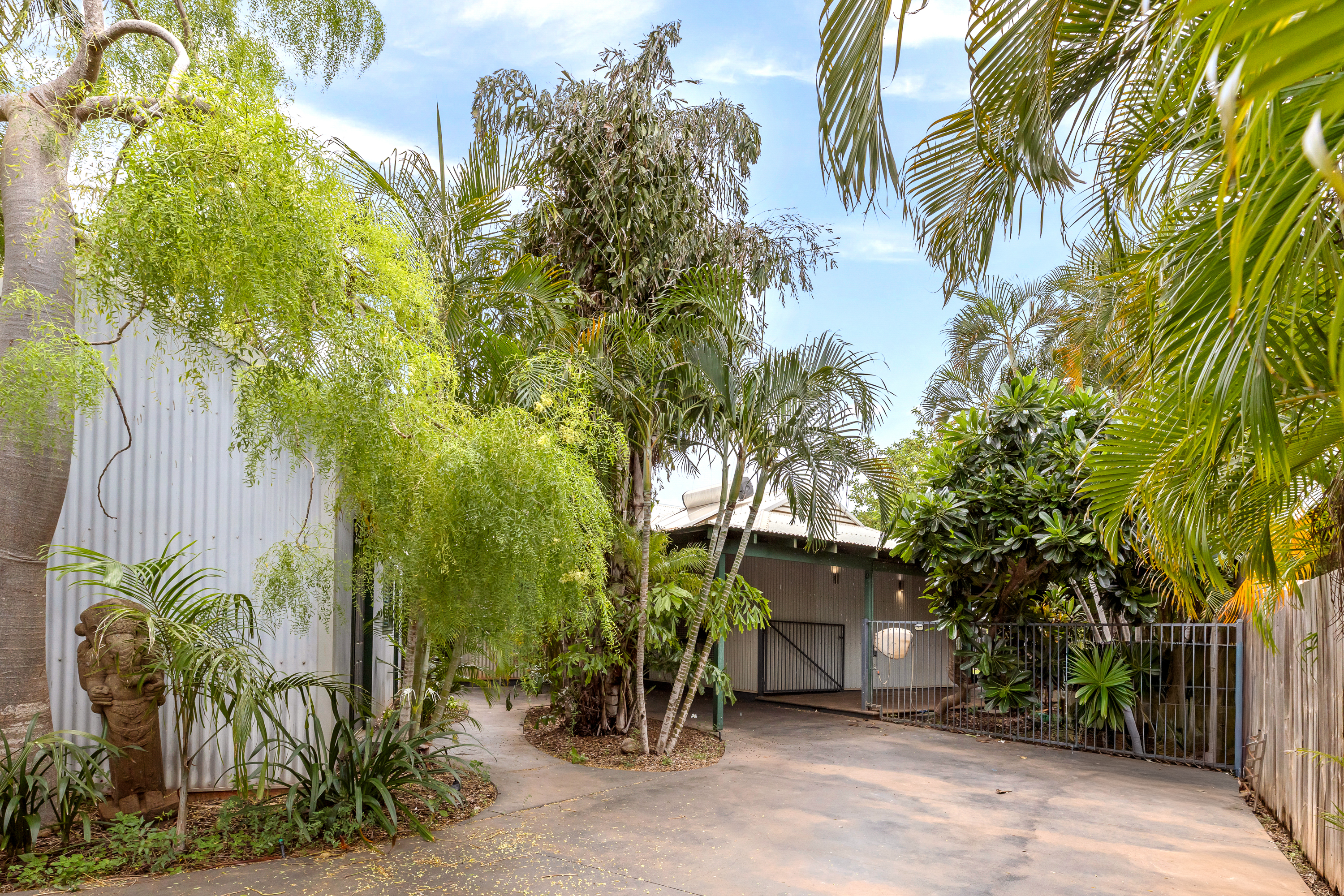 Private Resort-Style Living with Separate Granny Flat