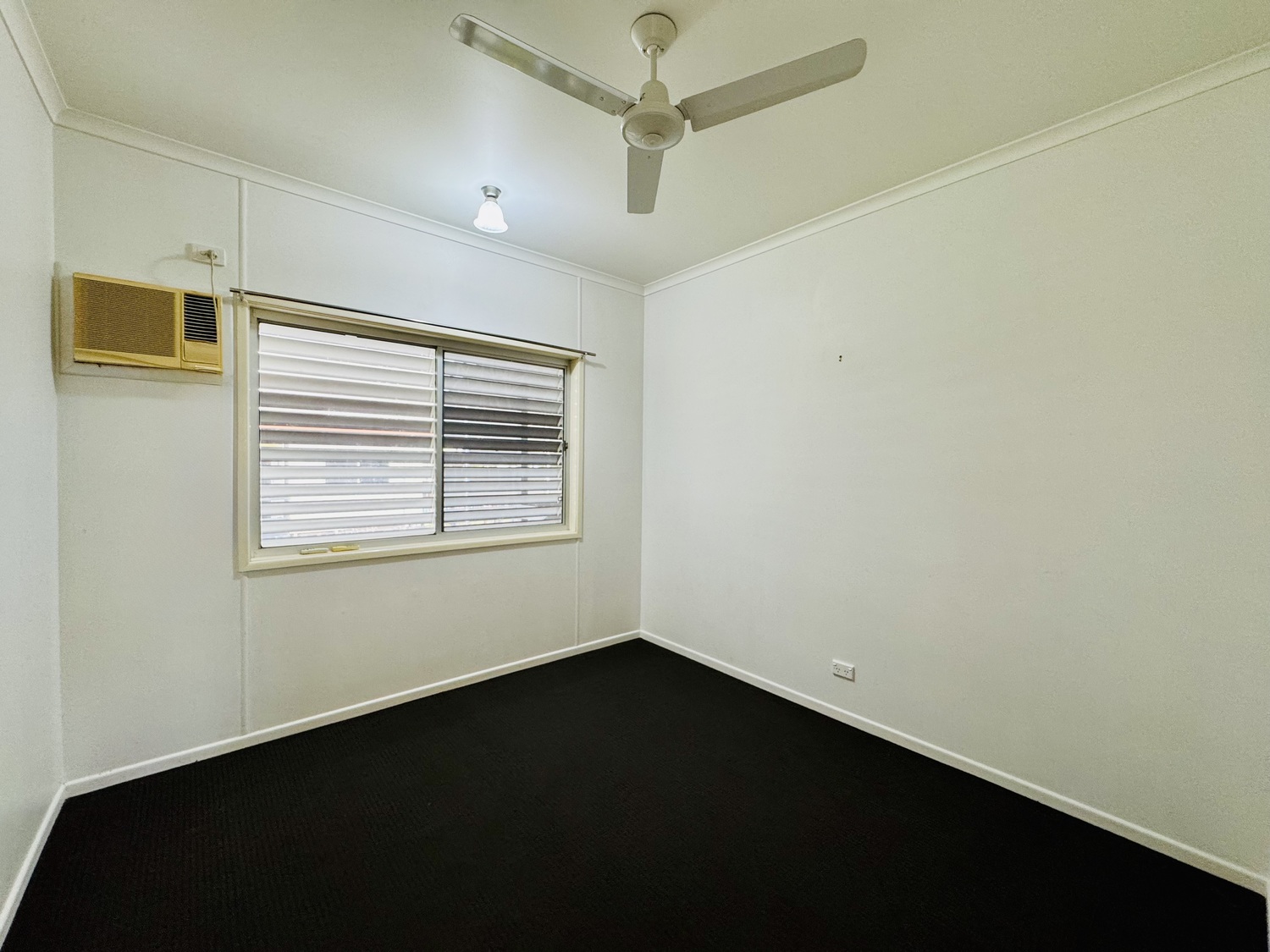 53 CUTHBERT Street, Moranbah Sold by Infinity Property Specialists - image 12