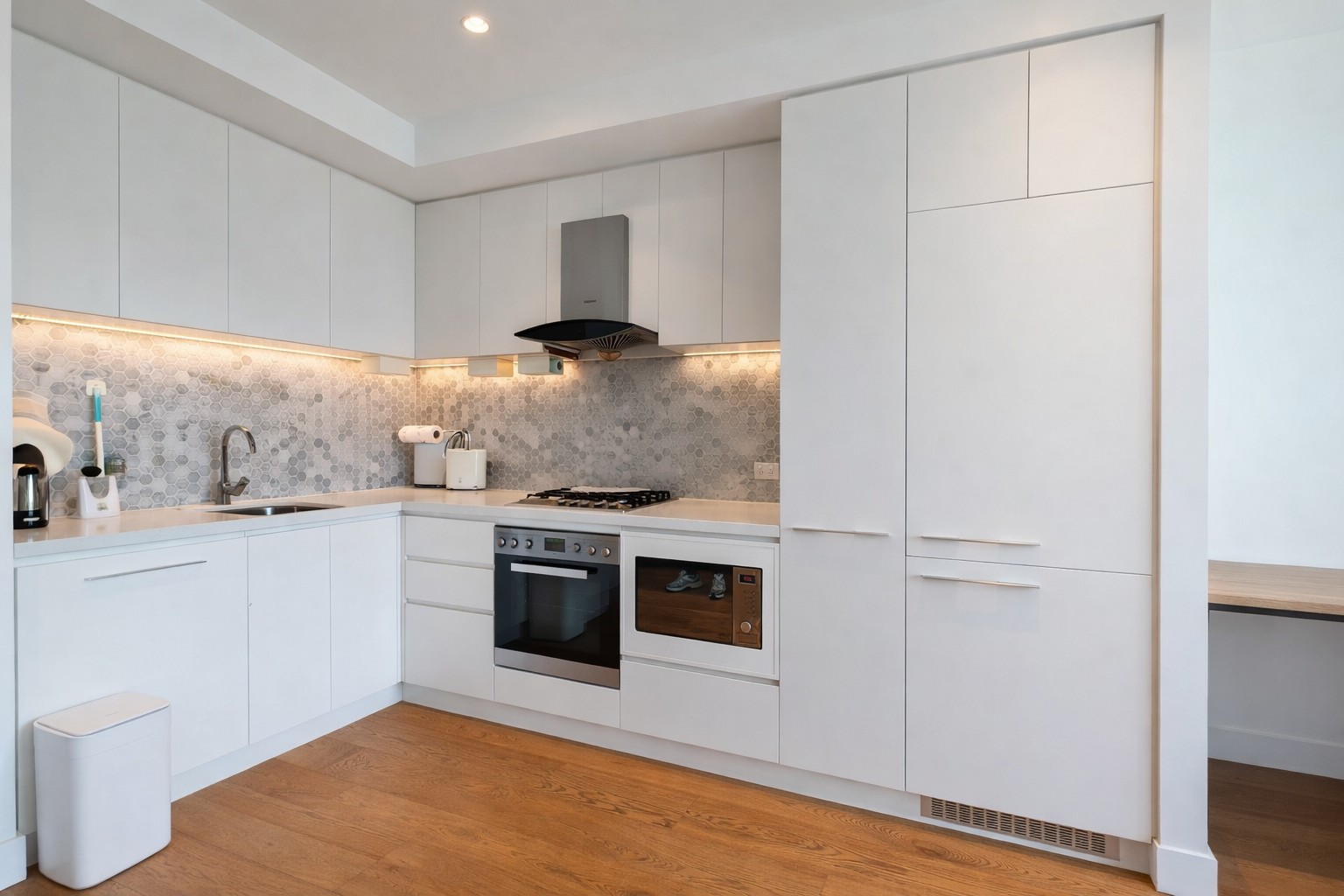 2510/850 Whitehorse Rd, BOX HILL, VIC 3128, Box Hill - Thumbnail 2