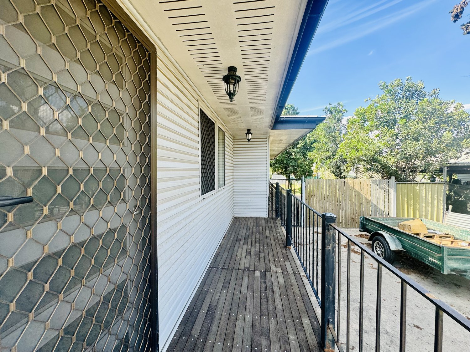 22  BELYANDO Avenue, Moranbah Leased by Infinity Property Specialists - image 3