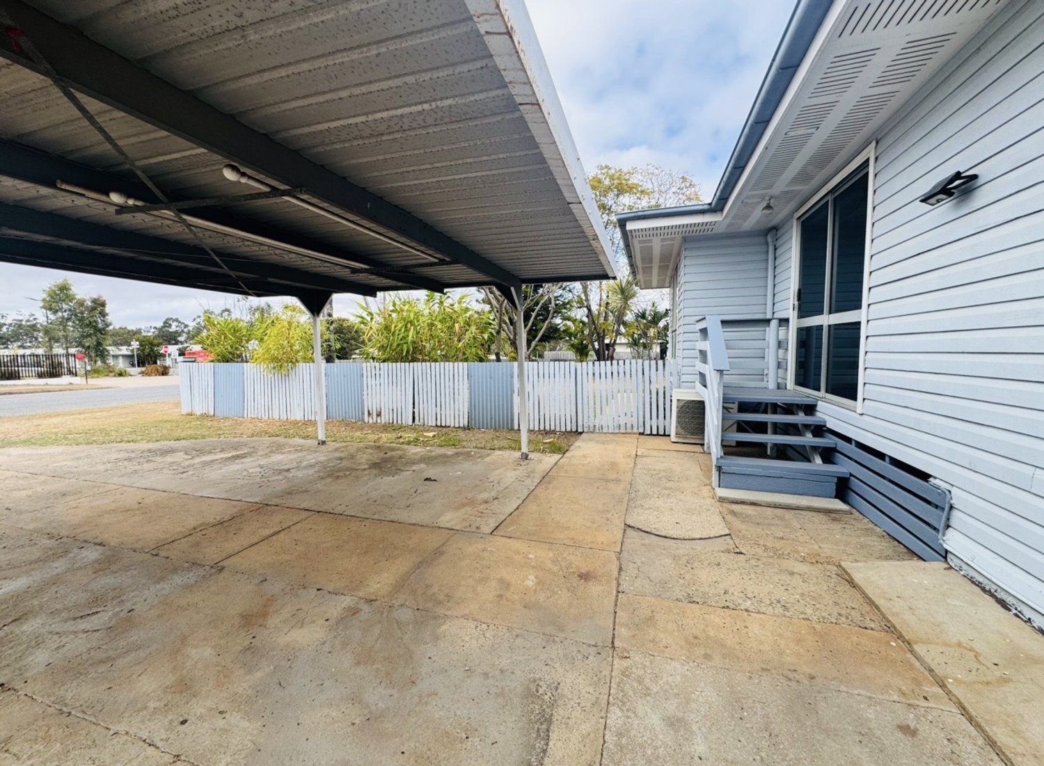 1 ELLIOT Street, Moranbah For Sale by Infinity Property Specialists - image 3