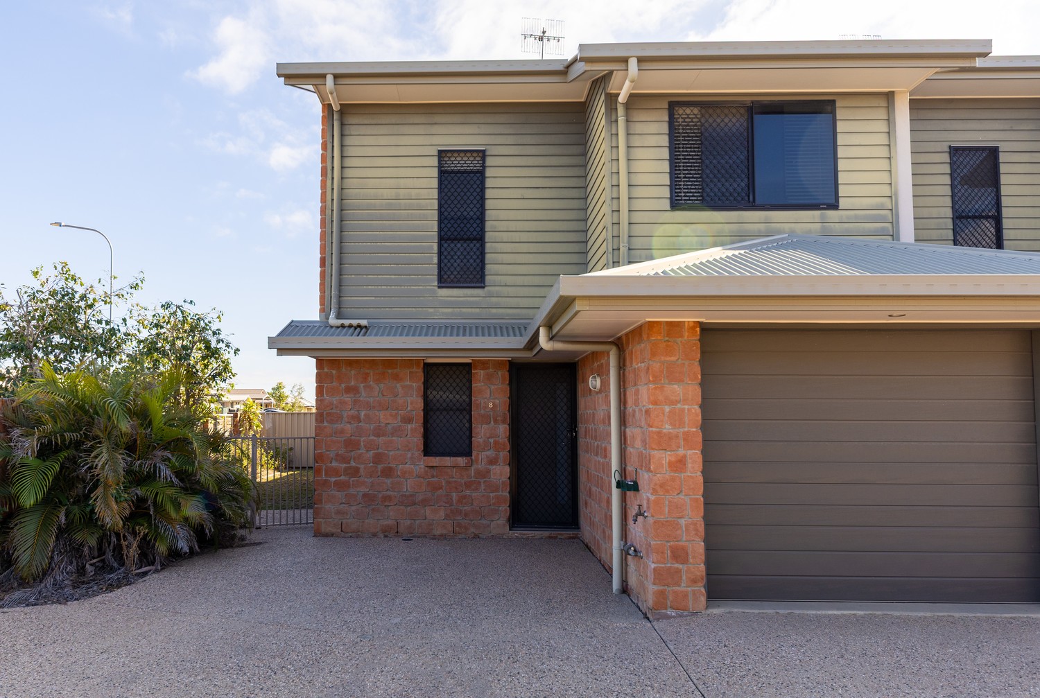 4/8-10  LAMBERT Drive, Moranbah Sold by Infinity Property Specialists - image 21