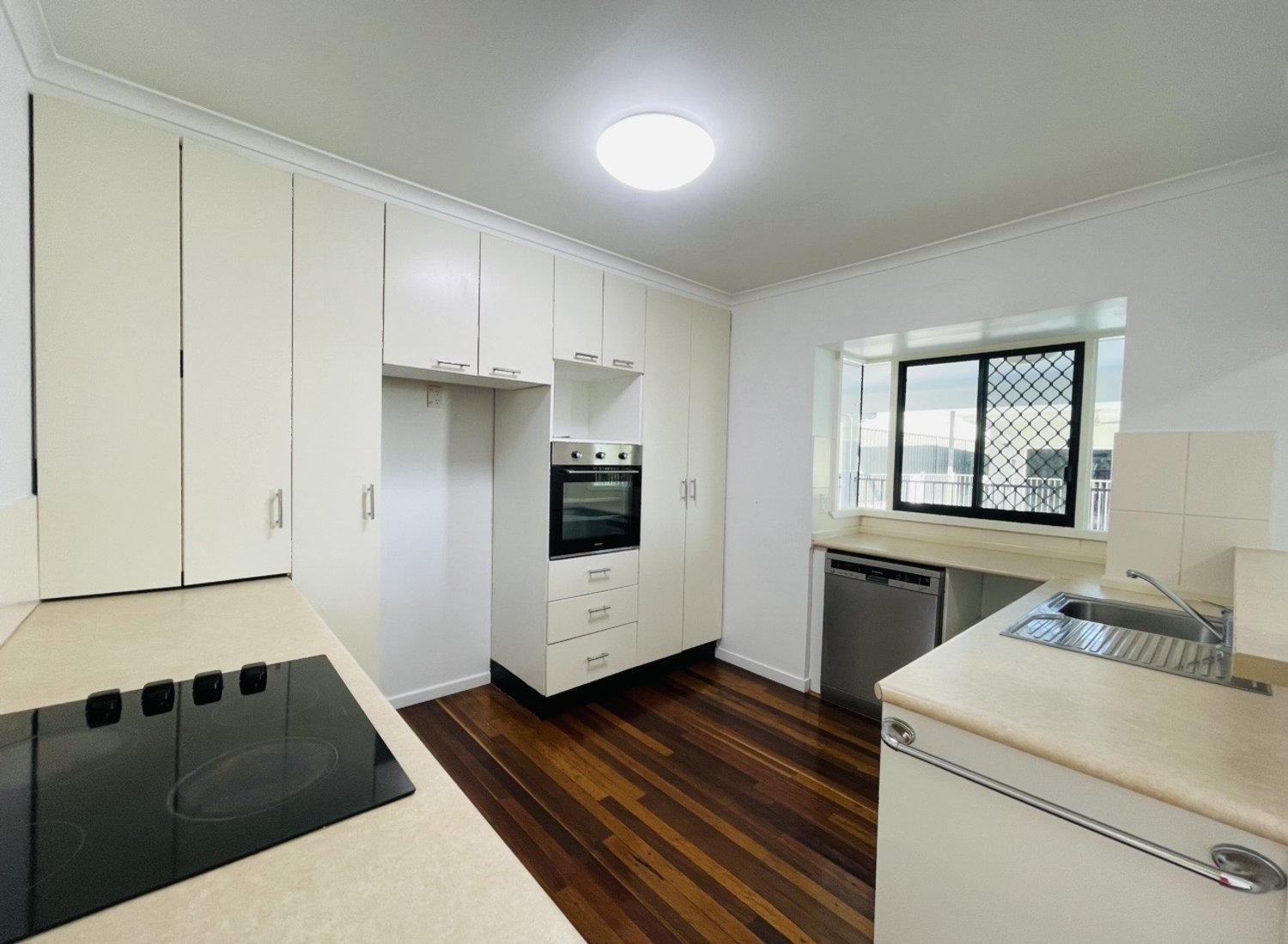 23 MACGREGOR Street, The Range Sold by Infinity Property Specialists - image 9