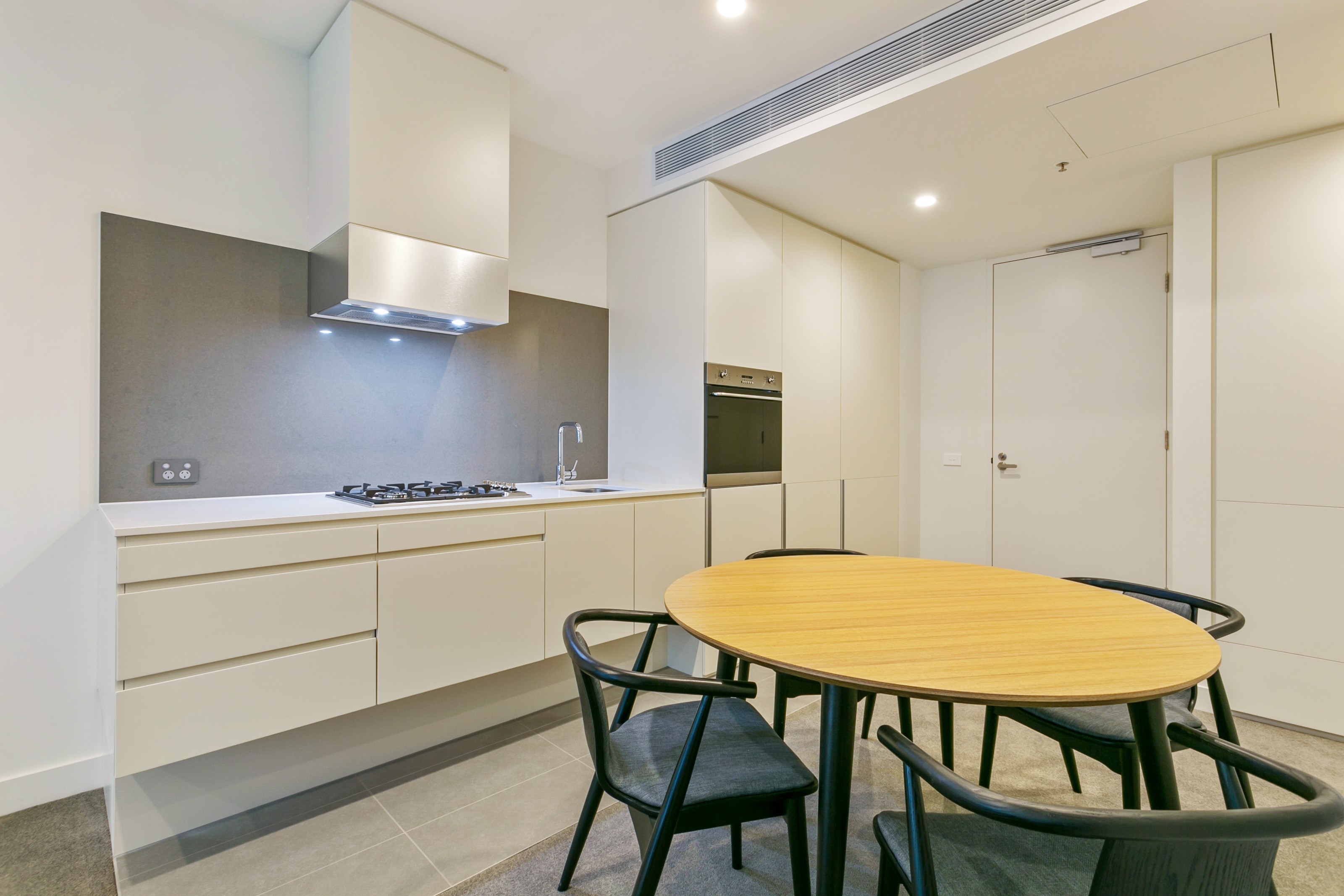 1907/105 Clarendon St, SOUTHBANK, VIC 3006, Southbank - Thumbnail 2