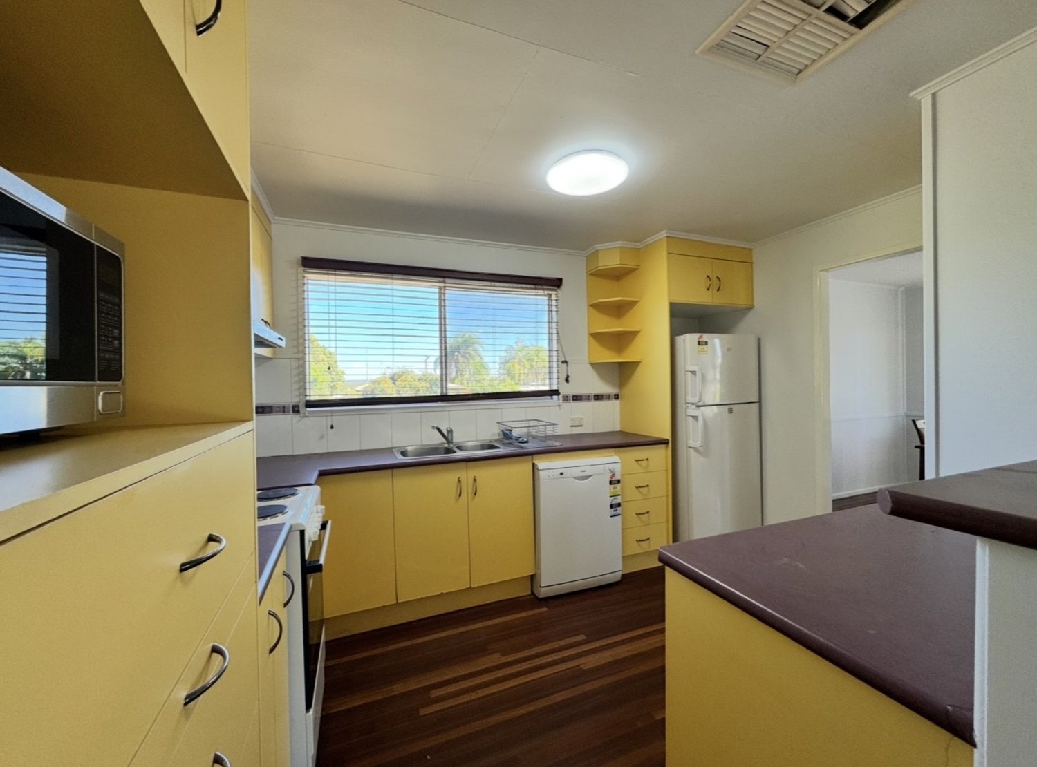 17 MACKAY Street, Moranbah For Sale by Infinity Property Specialists - image 7