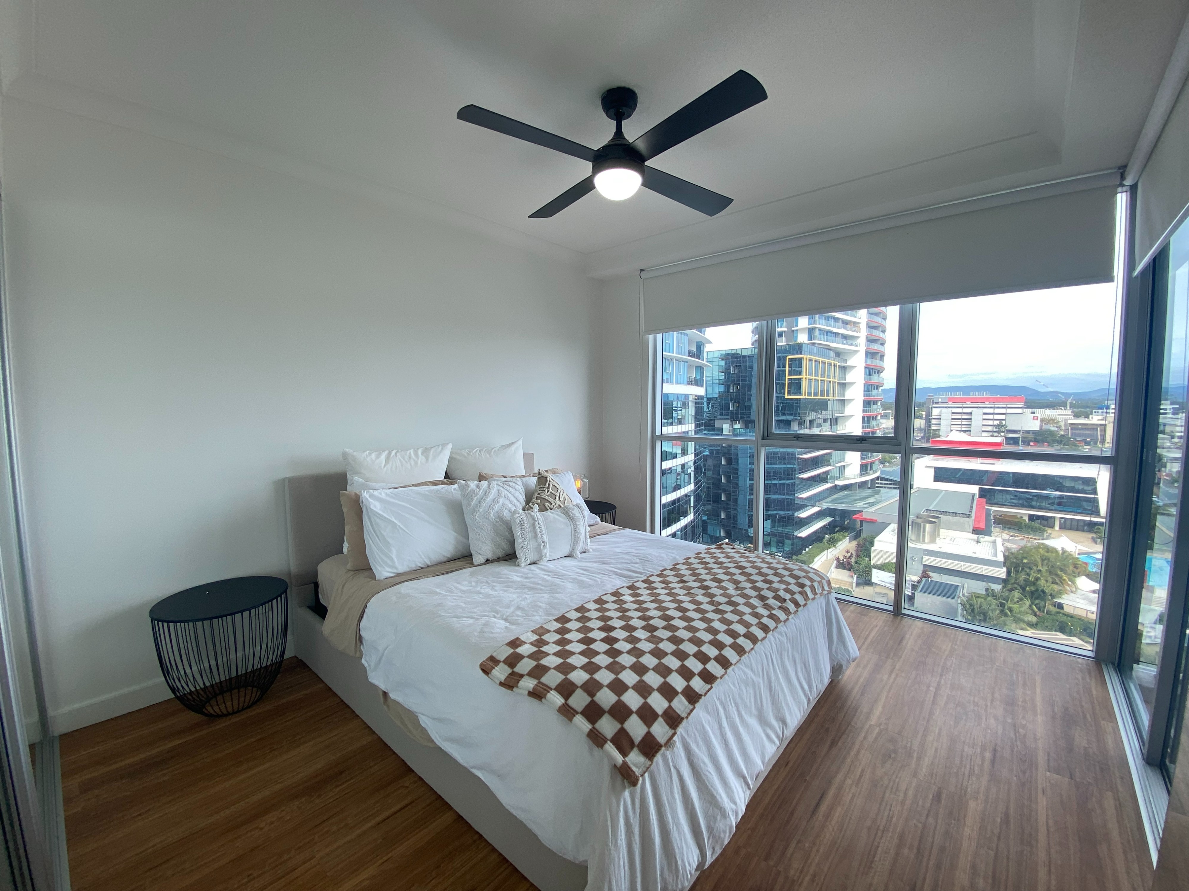 1098/56 Scarborough St, SOUTHPORT, QLD 4215, Southport - Thumbnail 5
