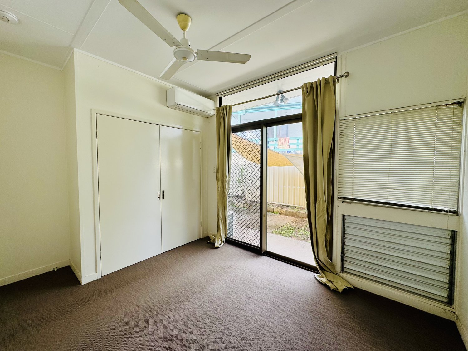 89a And B MCCOOL Street, Moranbah For Sale by Infinity Property Specialists - image 8