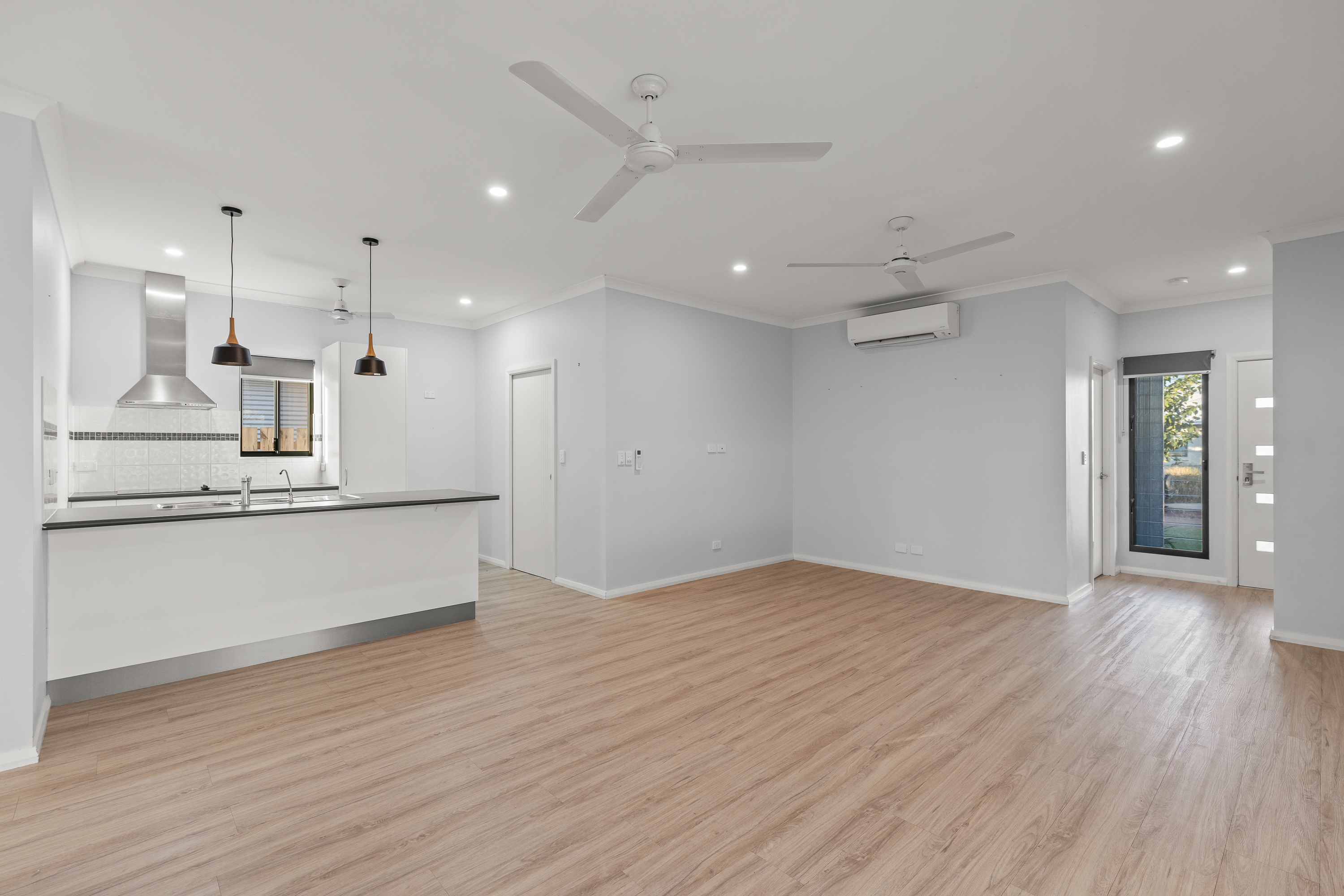 Poolside Living in Popular Broome North