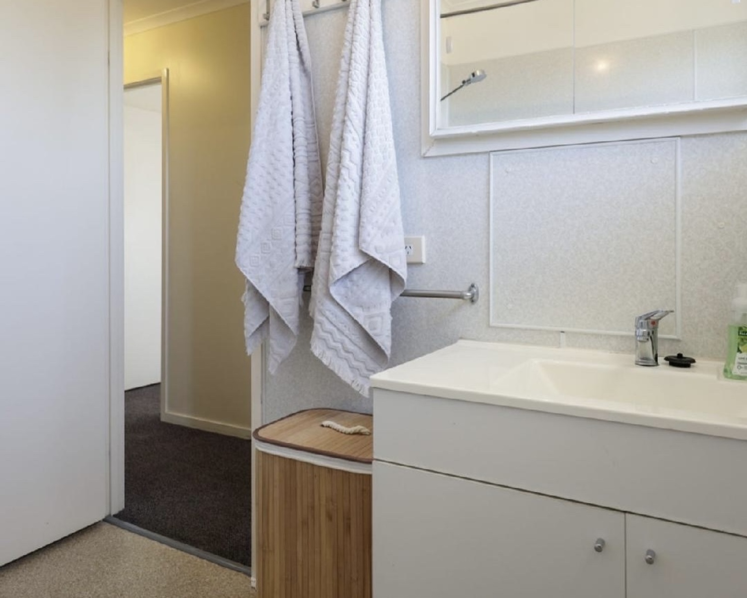 11 MAITLAND Street, Moranbah Sold by Infinity Property Specialists - image 8