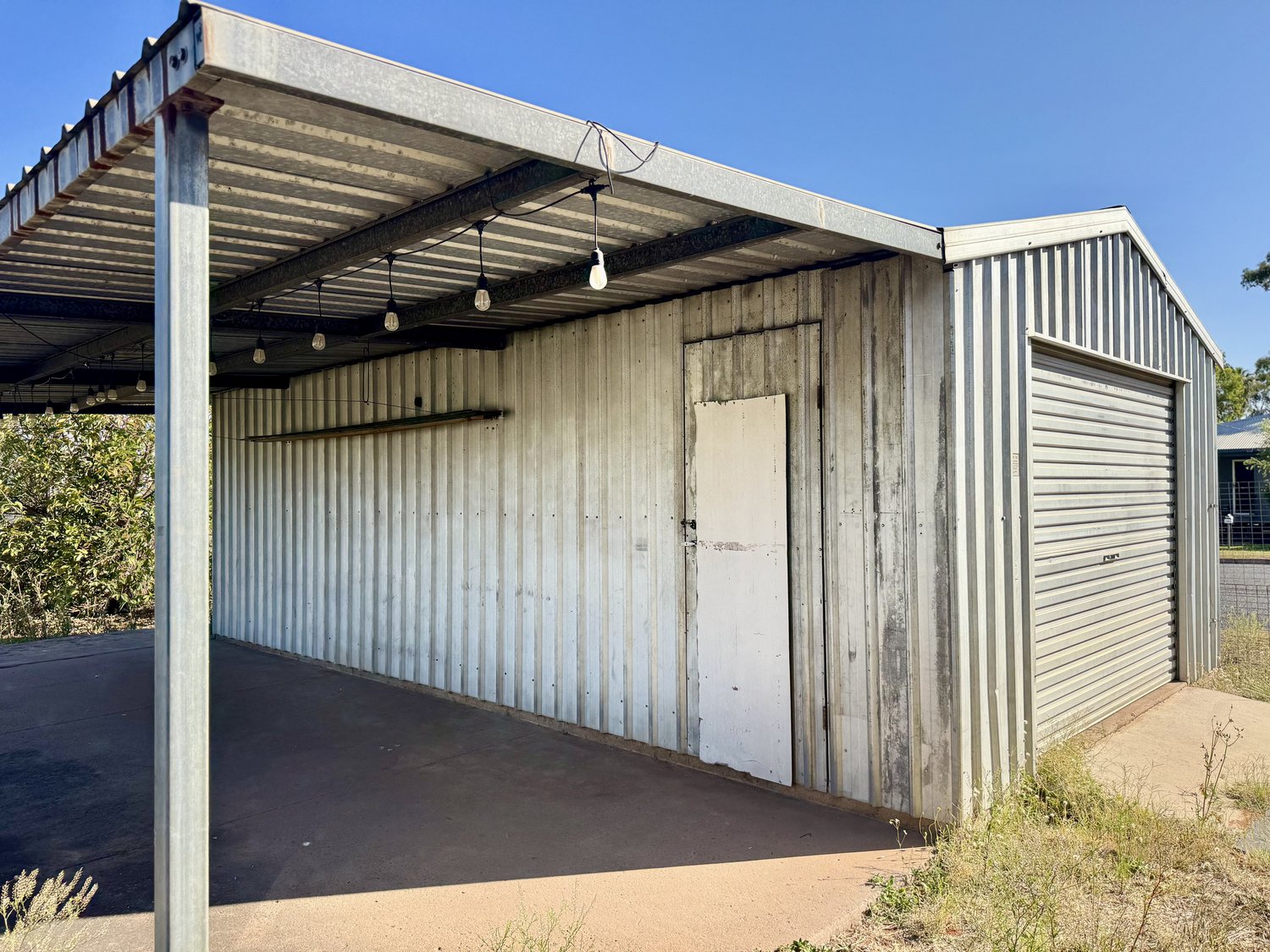 2 CONNOR Drive, Moranbah Leased by Infinity Property Specialists - image 2