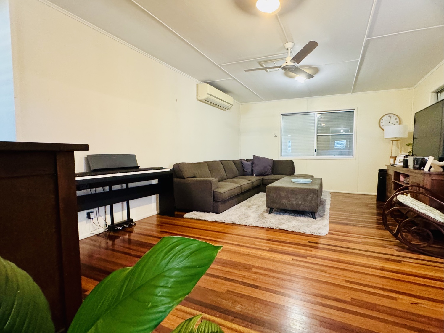 6 HANNAN Drive, Moranbah Sold by Infinity Property Specialists - image 4