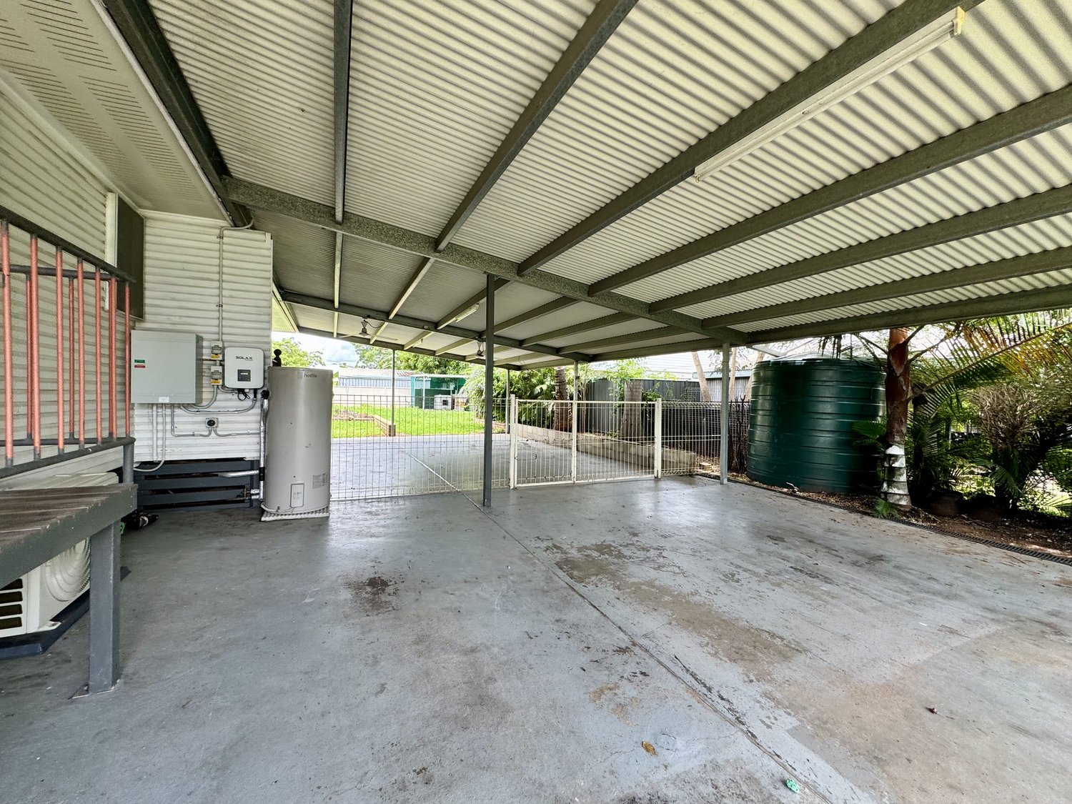 8 CHIFLEY Court, Moranbah For Sale by Infinity Property Specialists - image 11