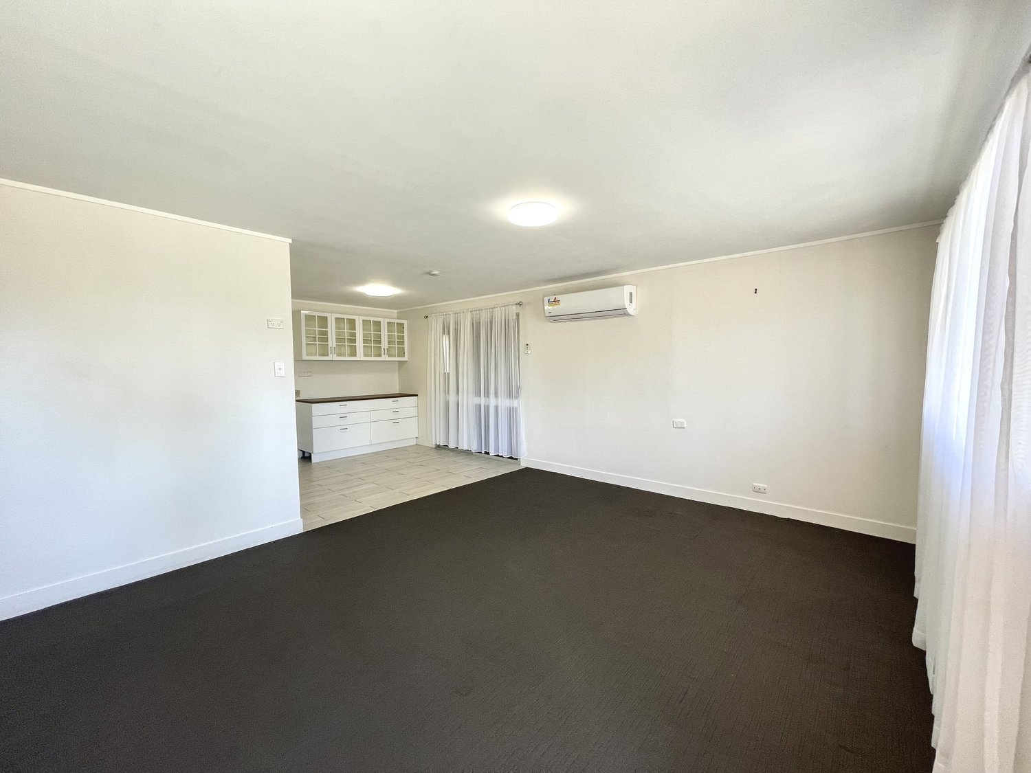 51 LEICHHARDT Drive, Moranbah Leased by Infinity Property Specialists - image 4