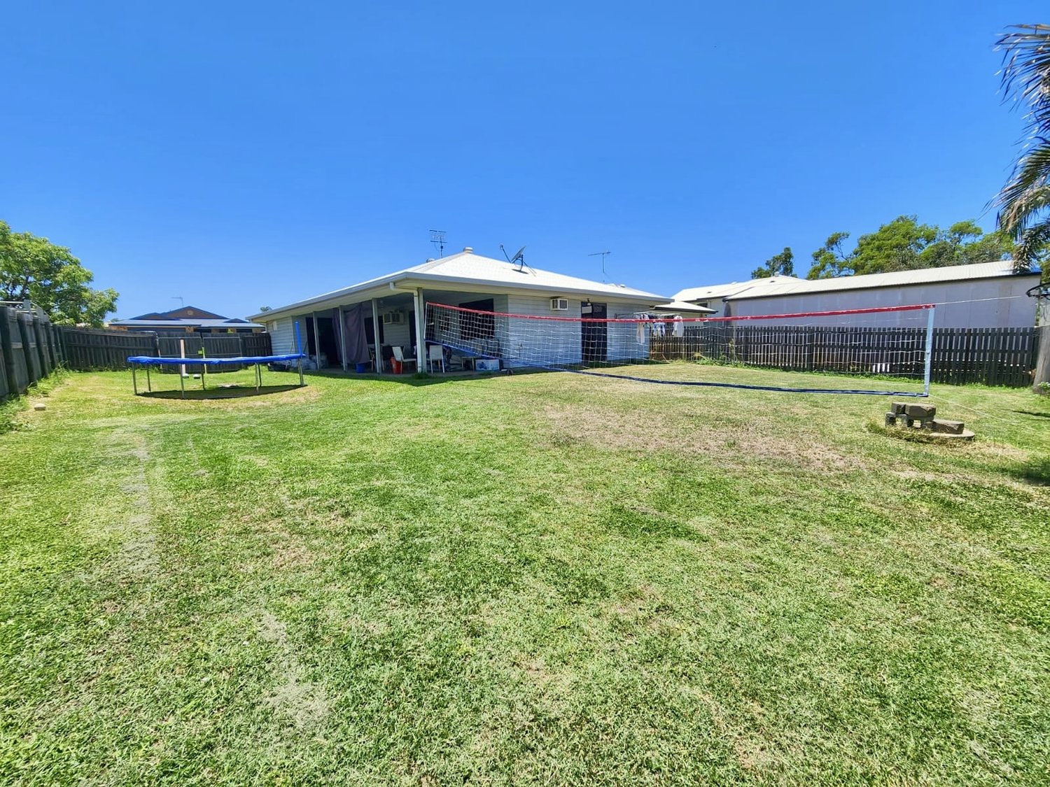 65  GROSVENOR Drive, Moranbah Sold by Infinity Property Specialists - image 3