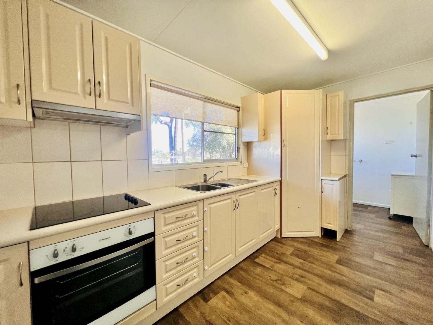 21 Archer Drive, Moranbah Sold by Infinity Property Specialists - image 4