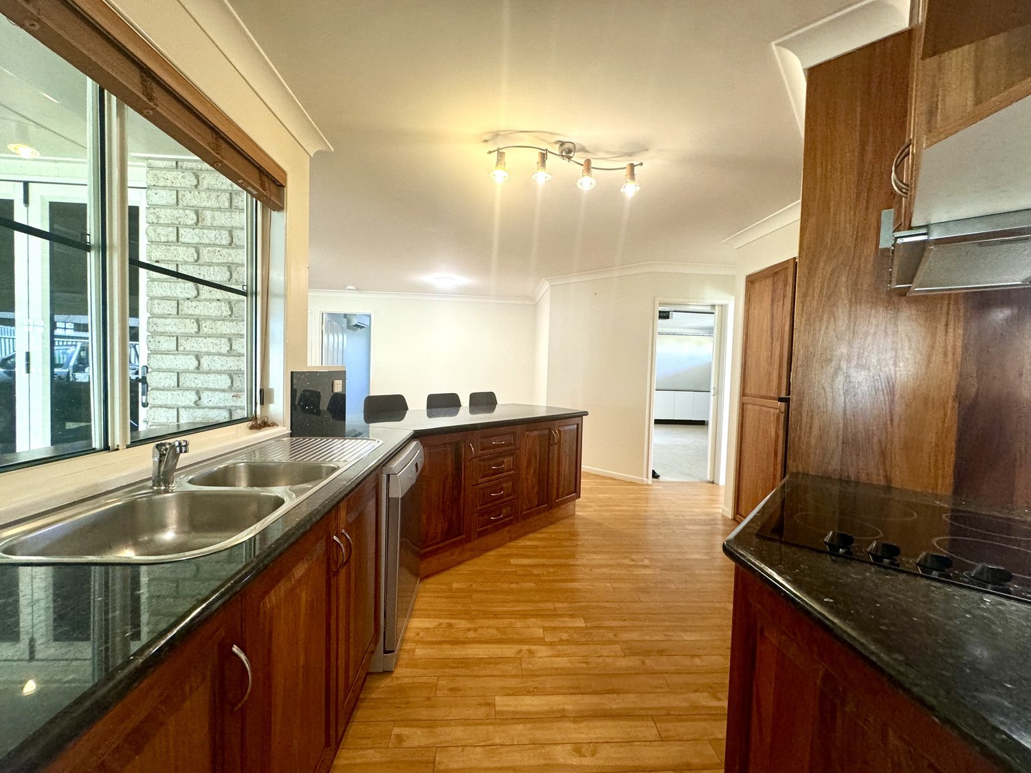 11 FREEMAN Street, Moranbah Sold by Infinity Property Specialists - image 13