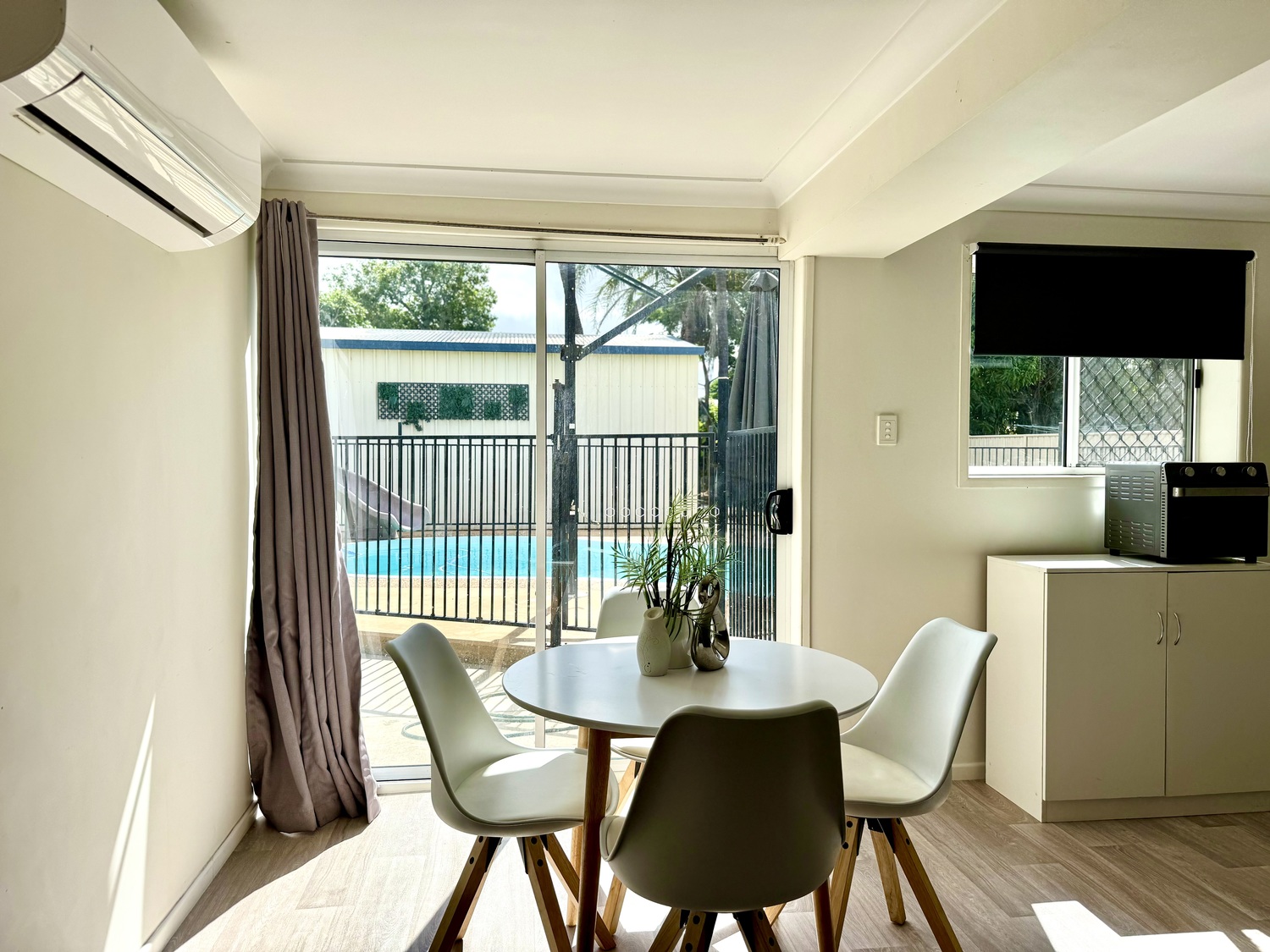 13 BARRACLOUGH Crescent, Moranbah Sold by Infinity Property Specialists - image 4