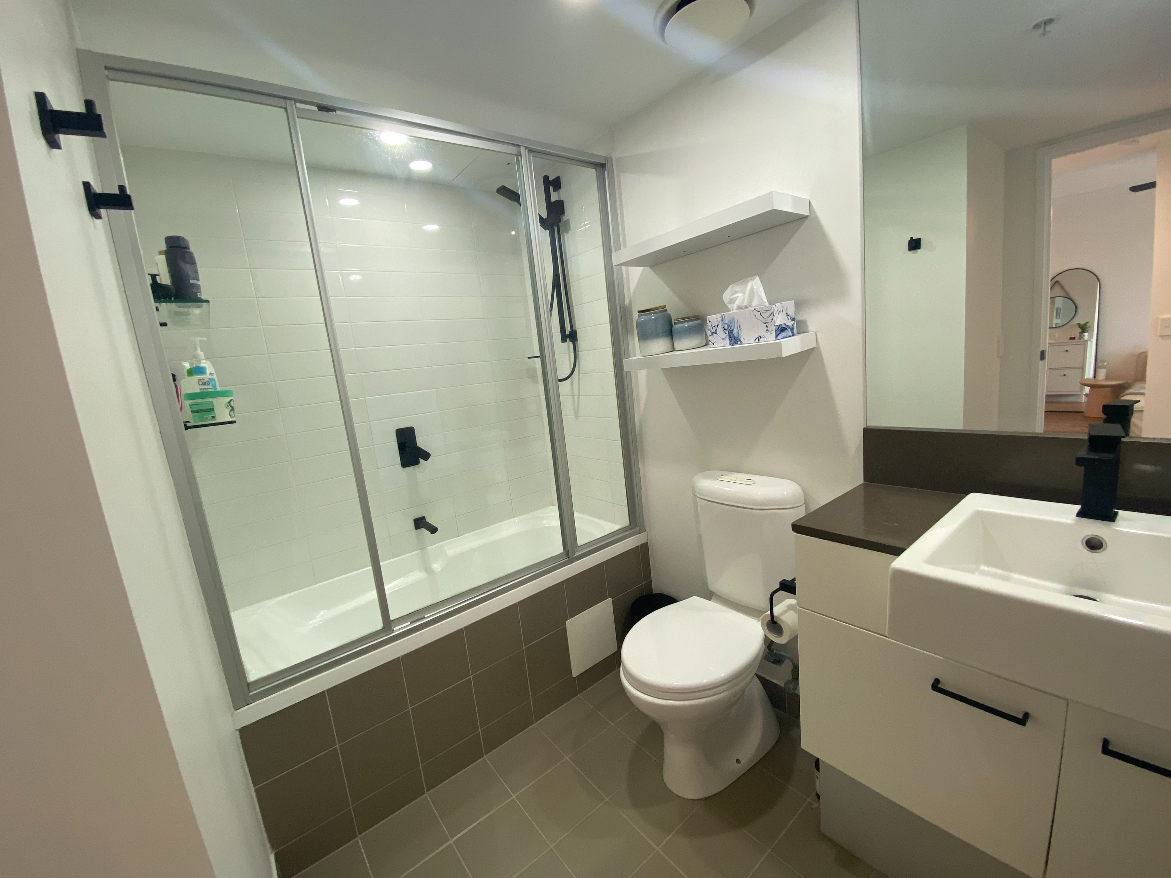 1098/56 Scarborough St, SOUTHPORT, QLD 4215, Southport - Thumbnail 6