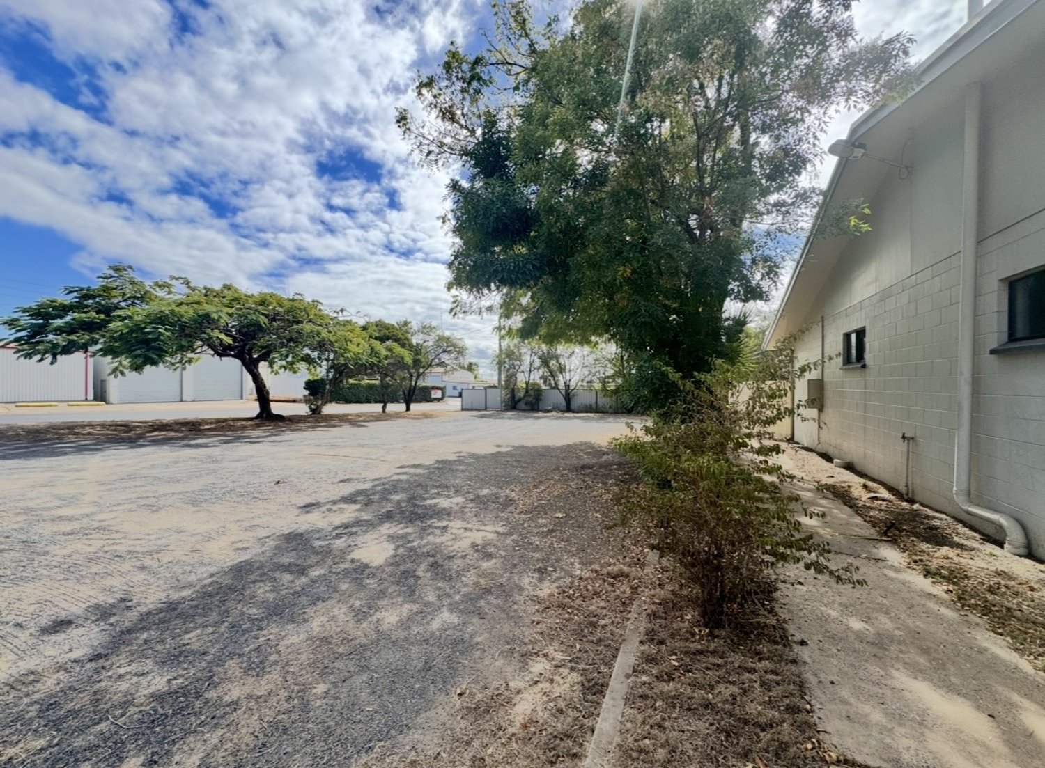 2 ACACIA Street, Moranbah For Sale by Infinity Property Specialists - image 4