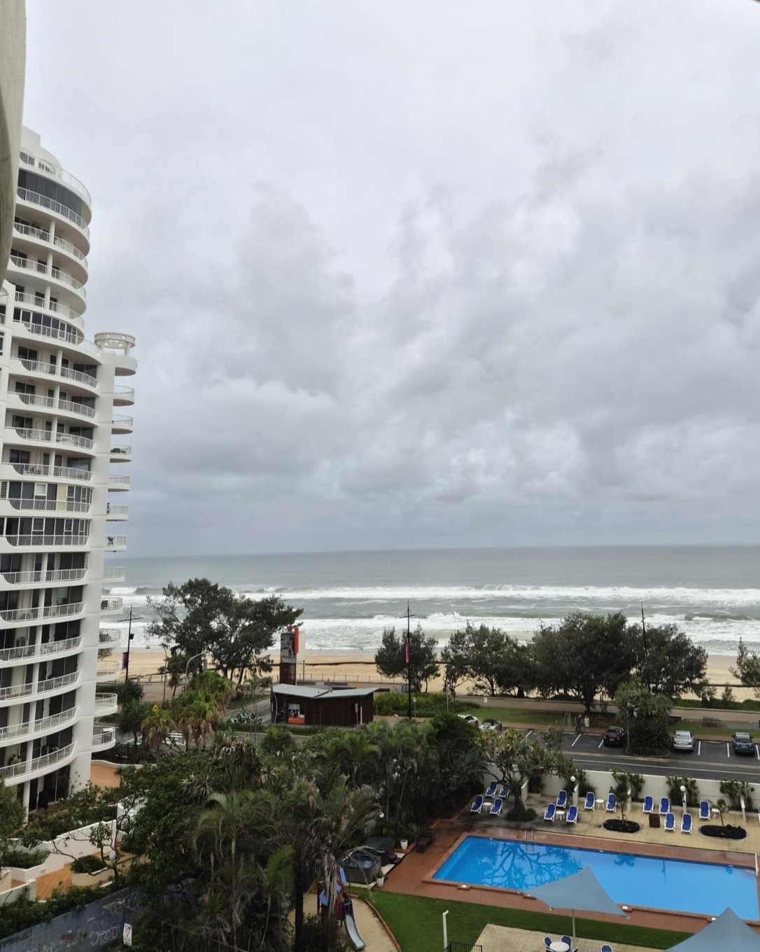 28/7-11 Elkhorn Av, SURFERS PARADISE, QLD 4217, Surfers Paradise - Thumbnail 2