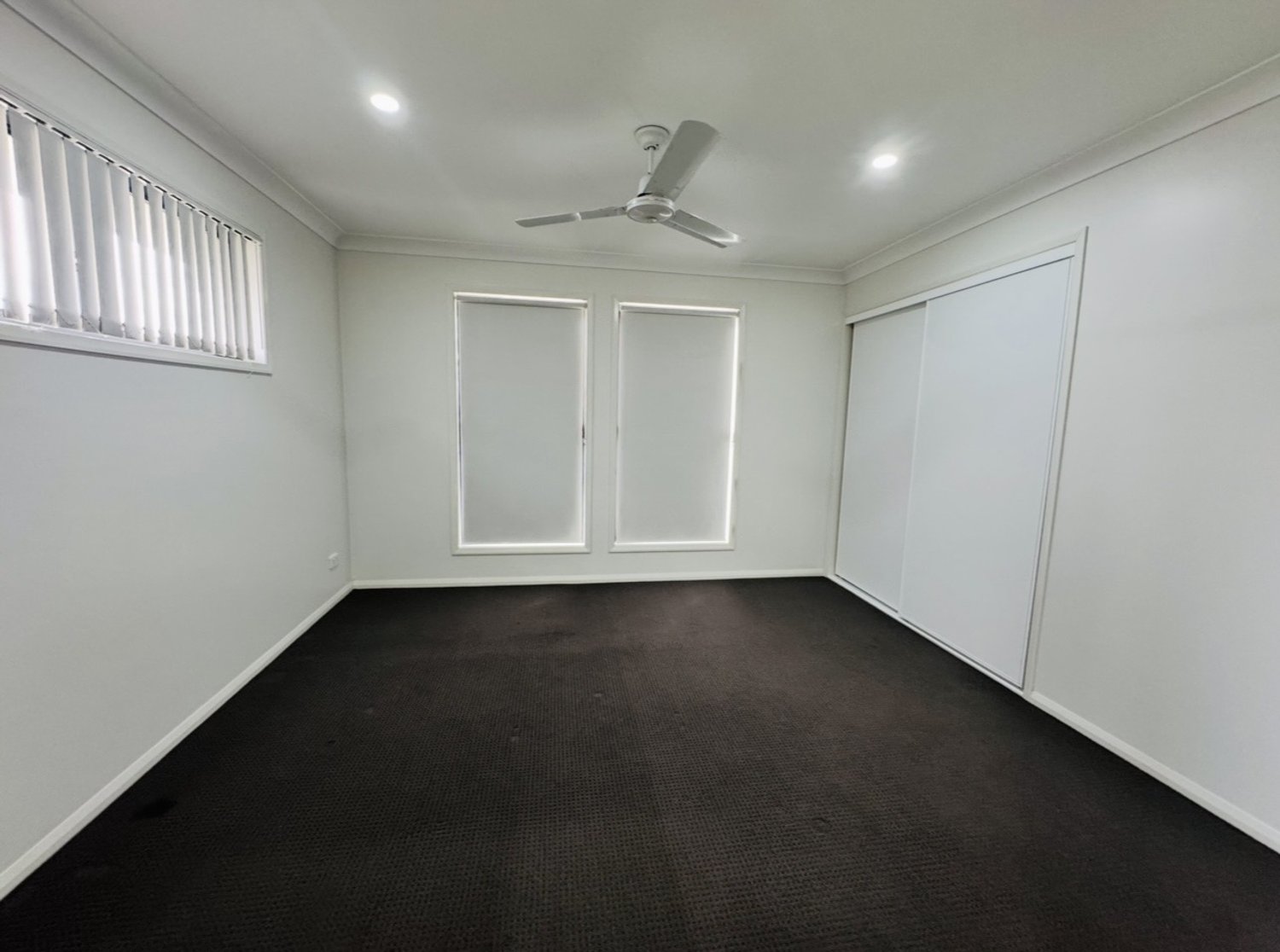 21 HANNAY Street, Moranbah Leased by Infinity Property Specialists - image 8