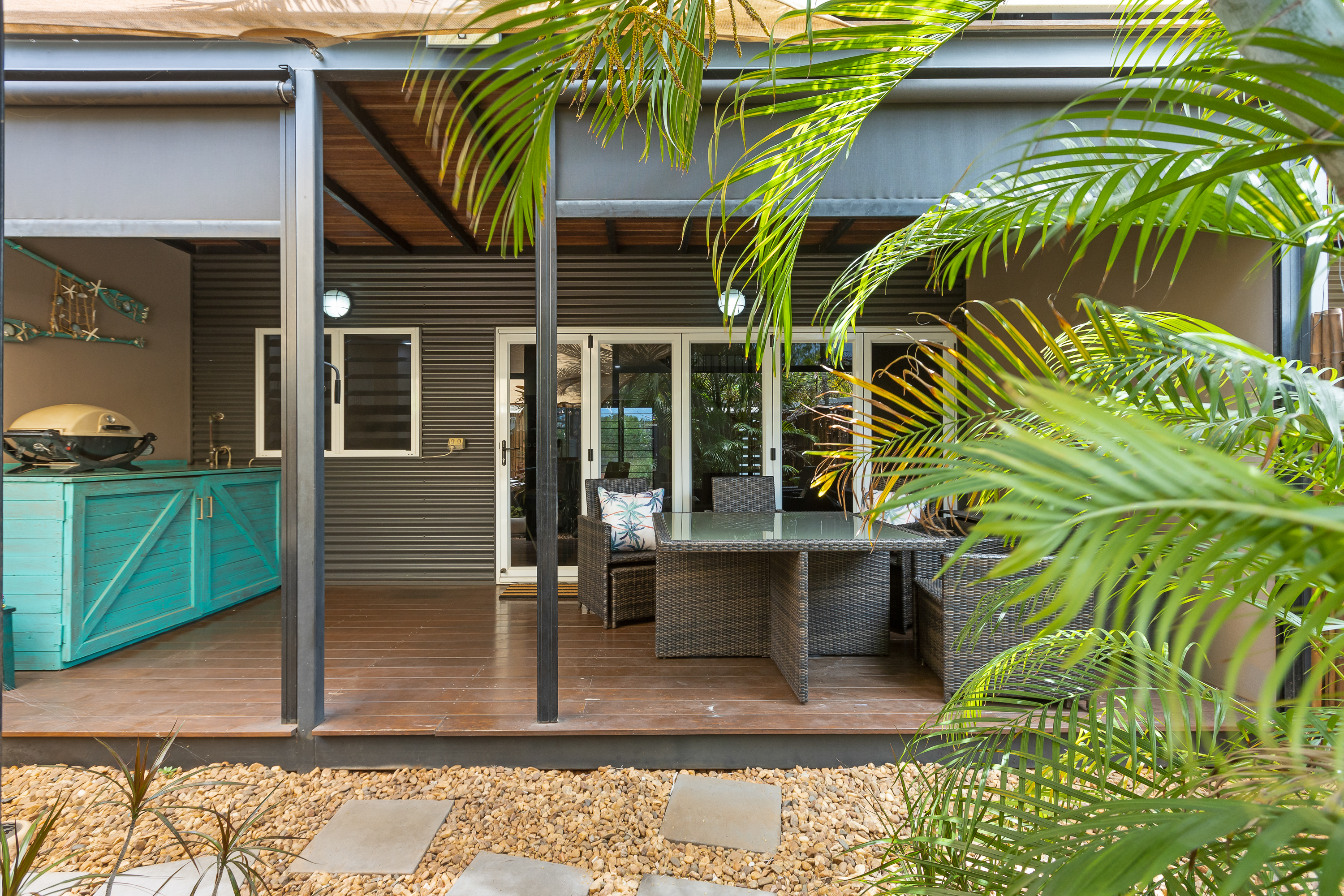 Fully Furnished Coastal Retreat Opposite Cable Beach