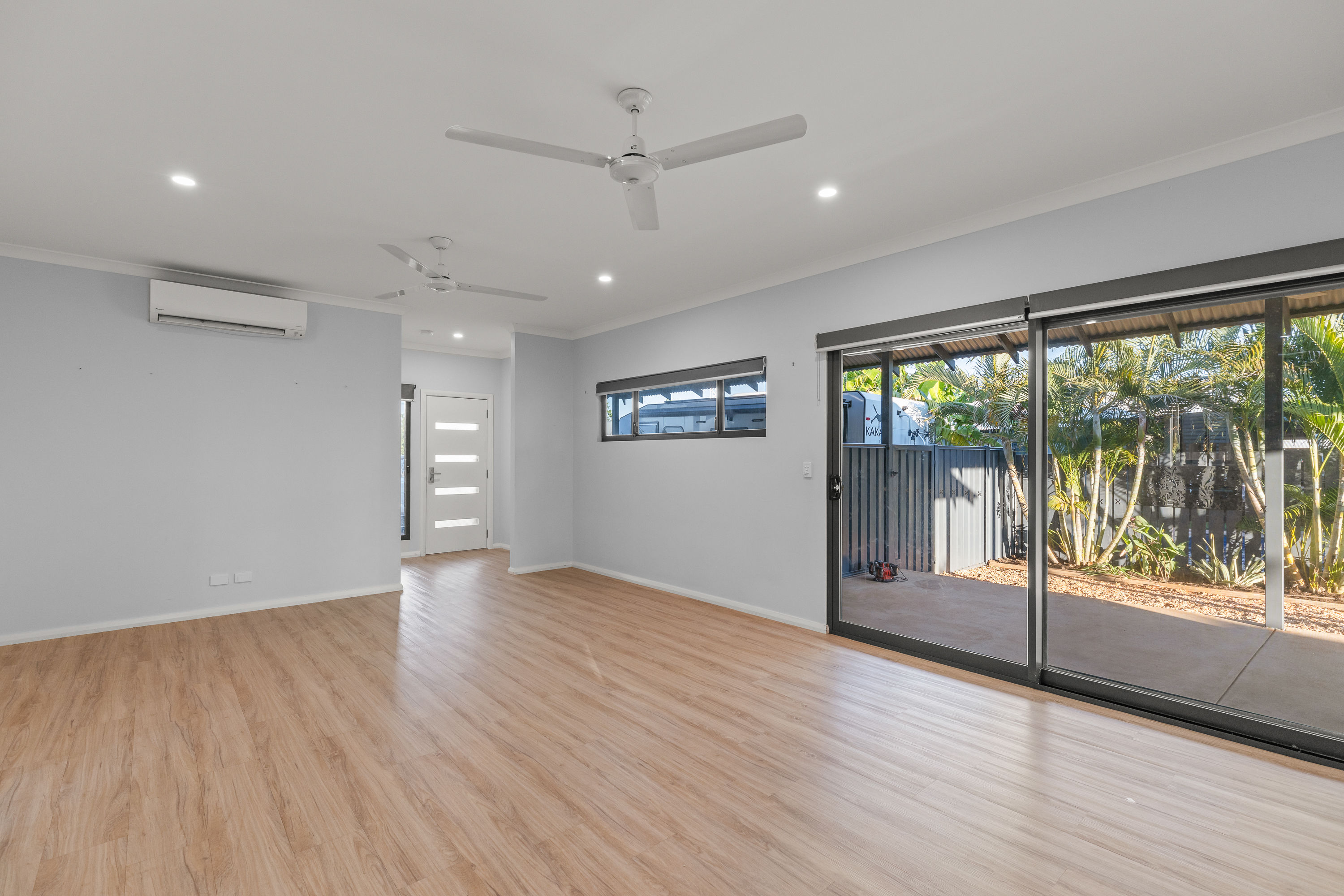Poolside Living in Popular Broome North
