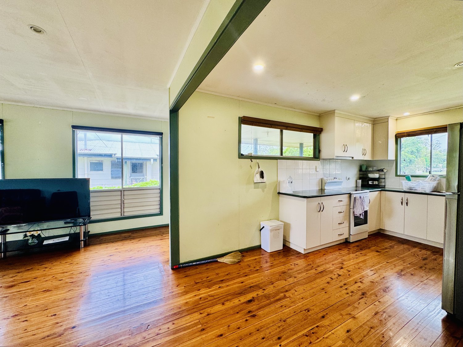 12 MUNRO Street, Moranbah Sold by Infinity Property Specialists - image 2