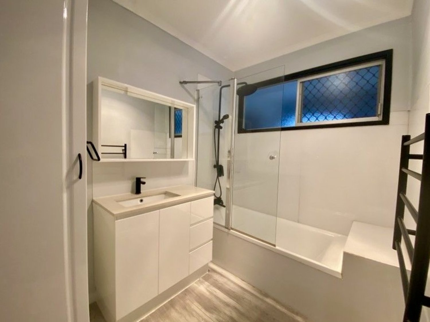 22  BELYANDO Avenue, Moranbah Leased by Infinity Property Specialists - image 9