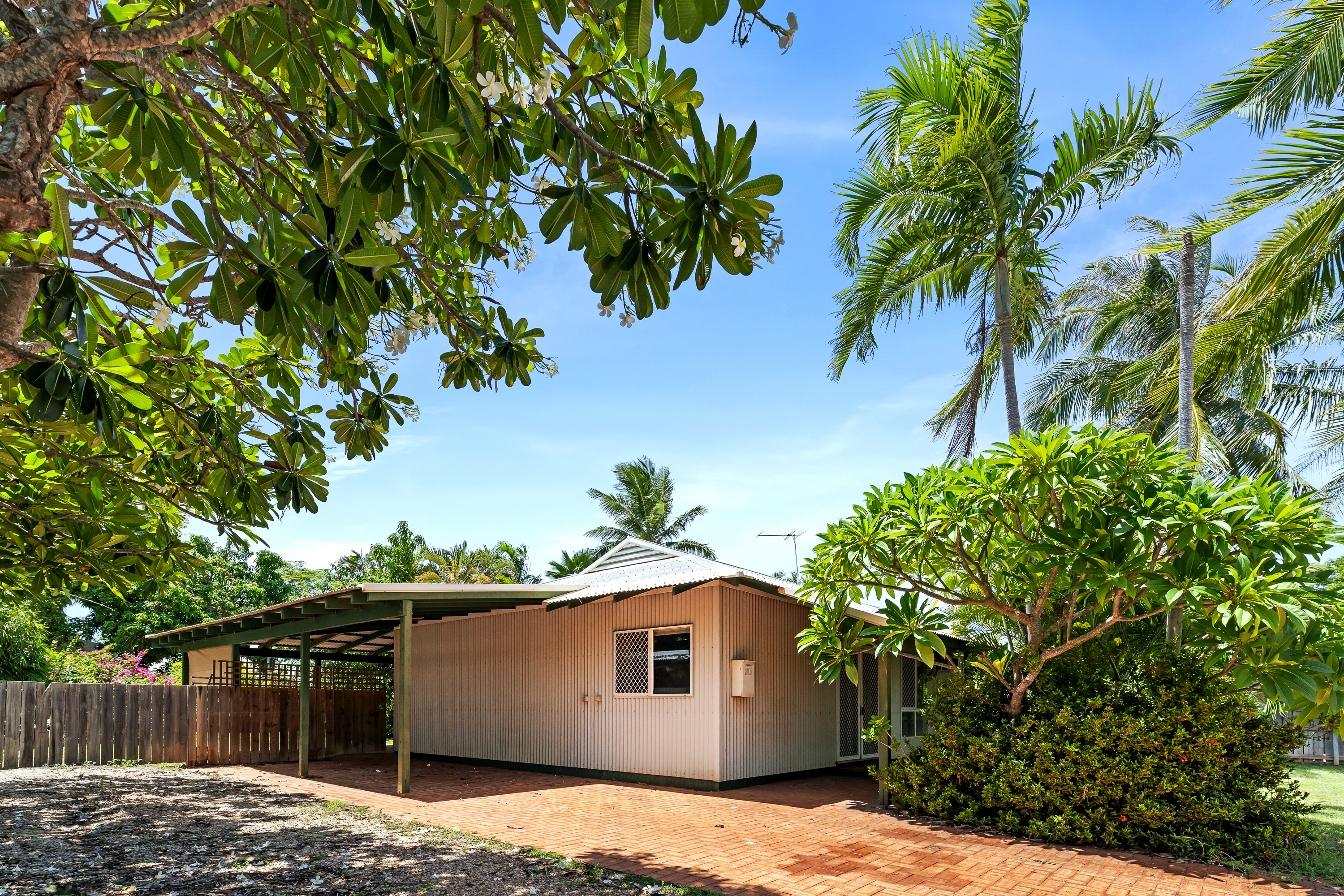 Cable Beach Home with Spacious Backyard