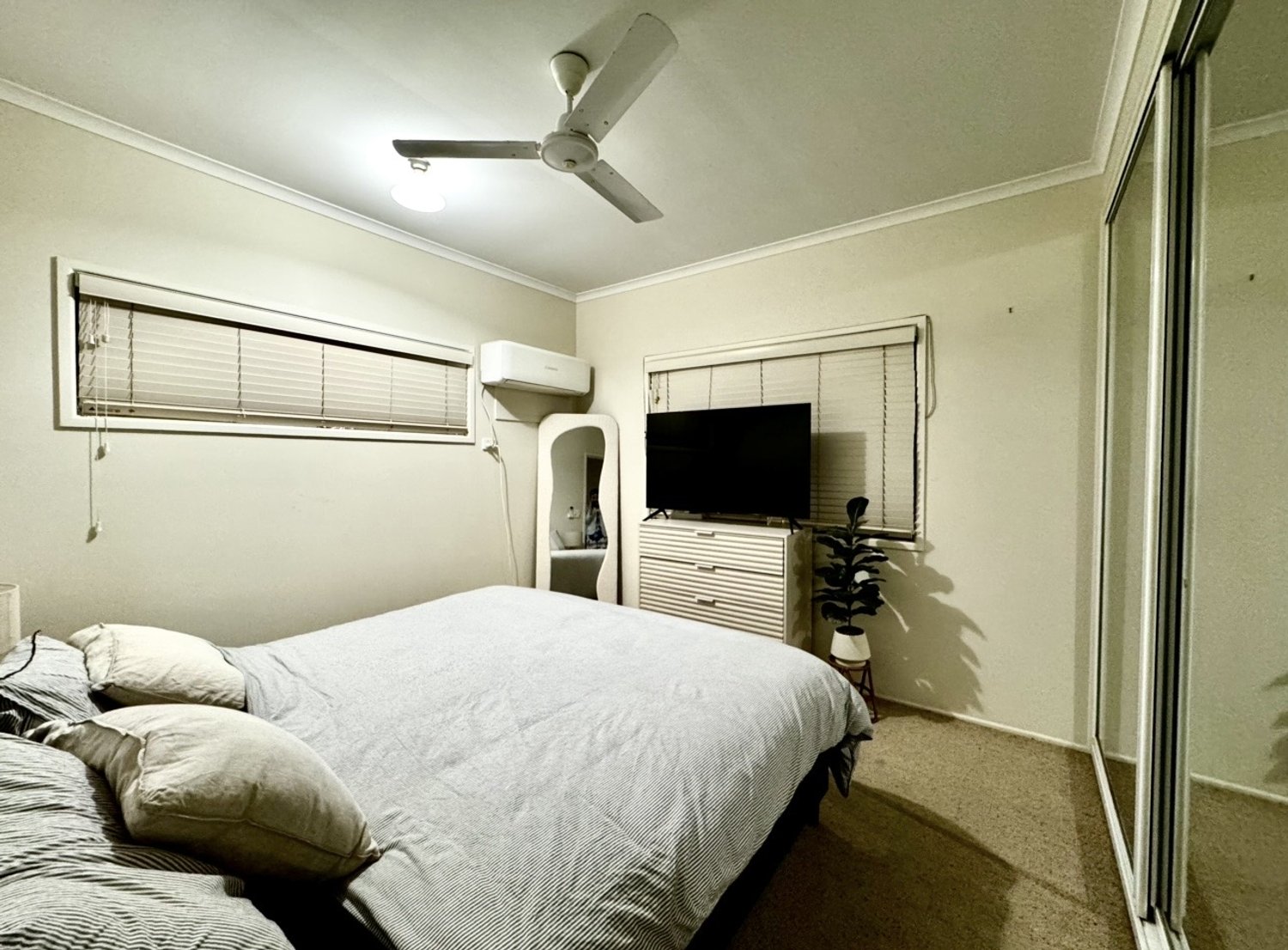 100 MCCOOL Street, Moranbah For Sale by Infinity Property Specialists - image 9