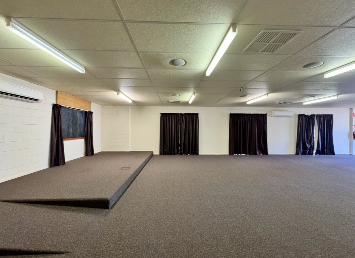 2 ACACIA Street, Moranbah For Sale by Infinity Property Specialists - image 11