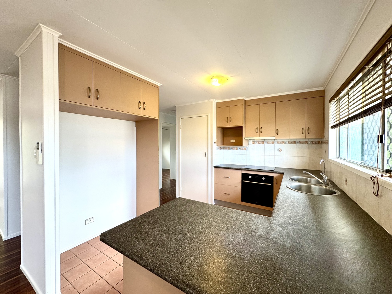 13 BARRACLOUGH Crescent, Moranbah Sold by Infinity Property Specialists - image 17