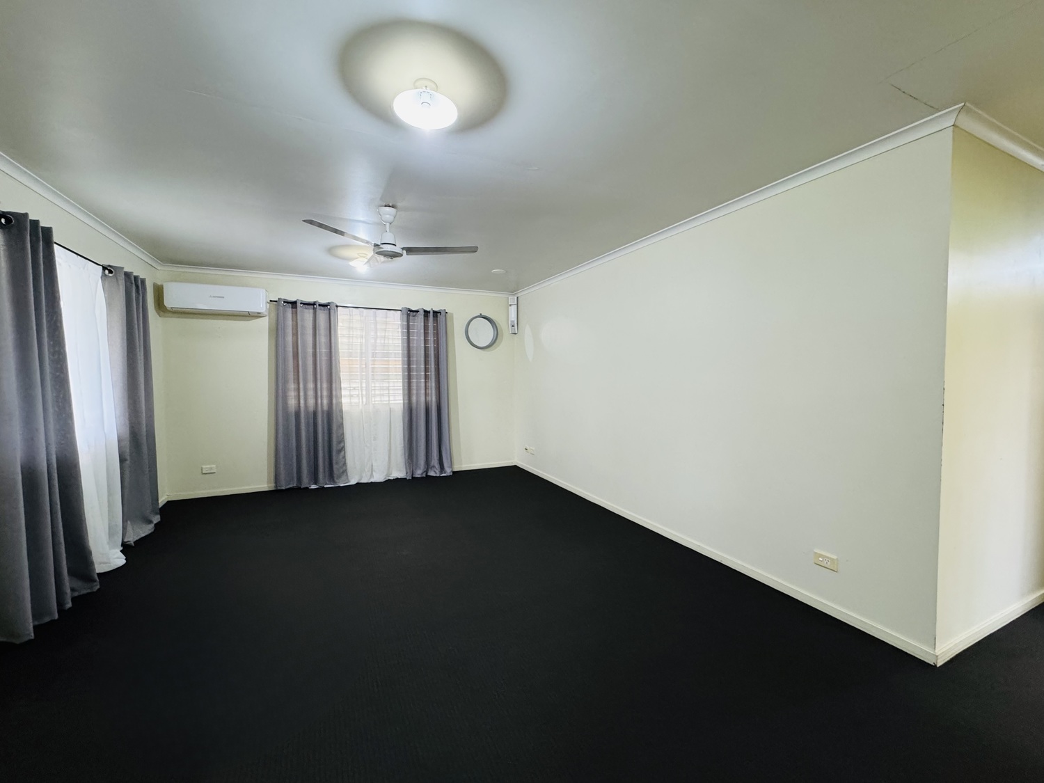 41 FLIGHT Drive, Moranbah Sold by Infinity Property Specialists - image 5